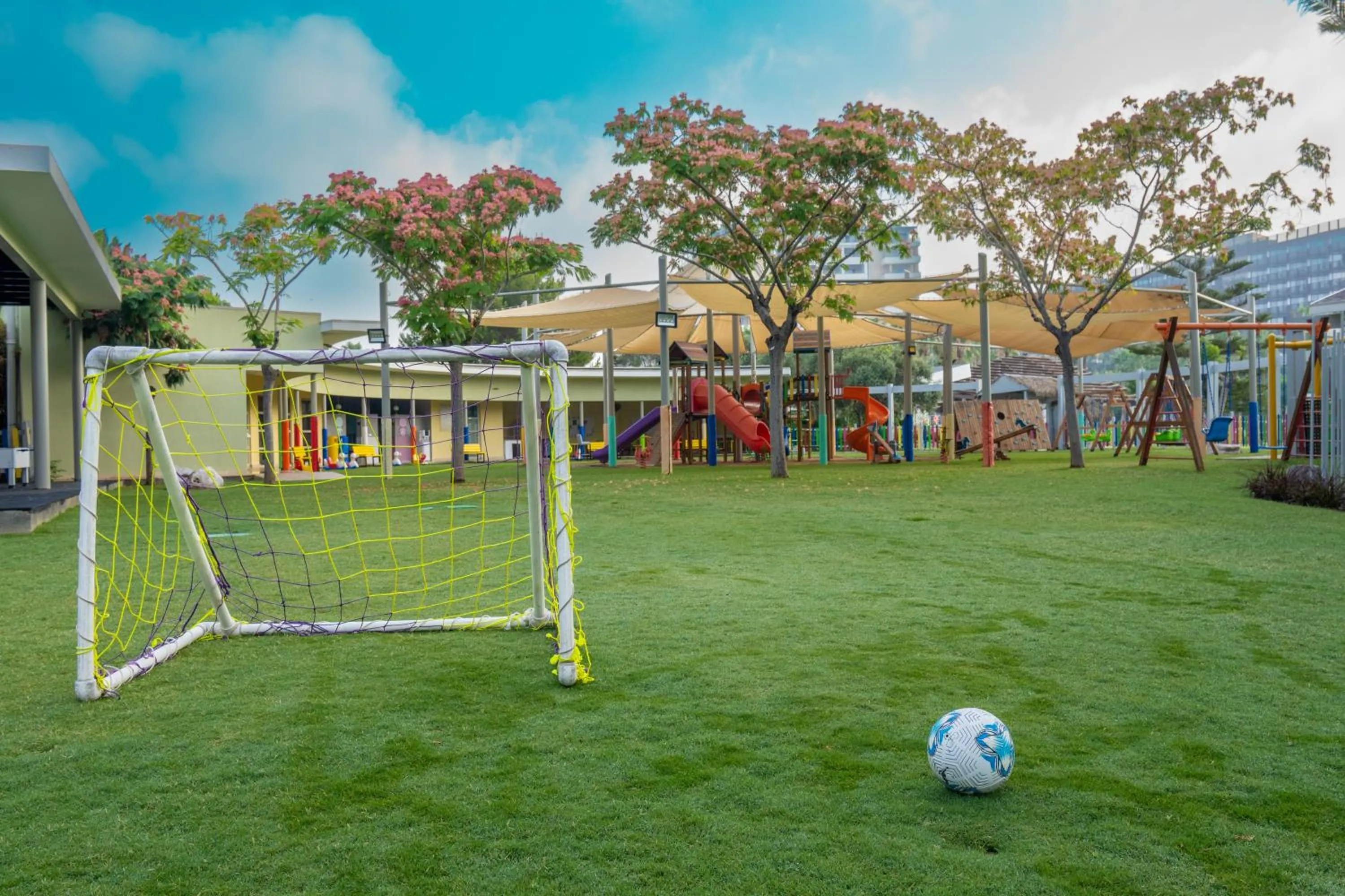 Day in Lara Barut Collection-Ultra All Inclusive