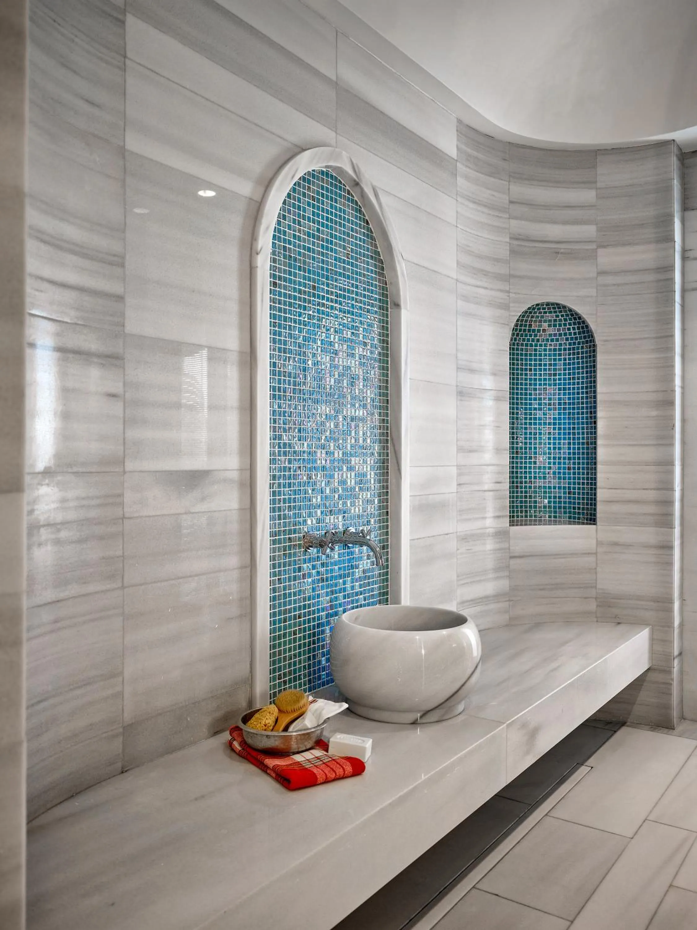 Shower in Lara Barut Collection-Ultra All Inclusive