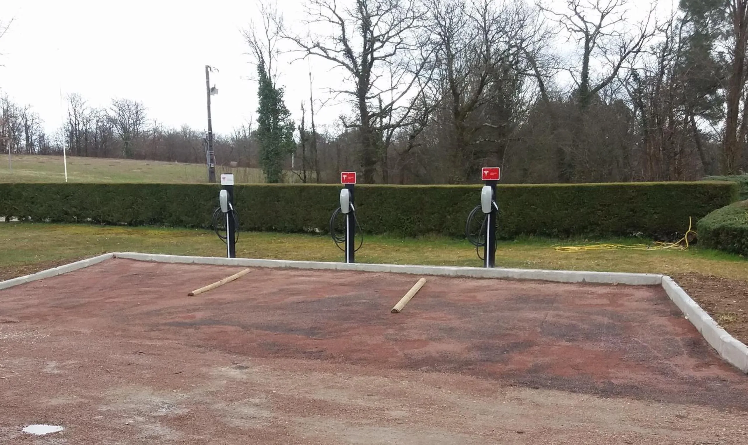 Area and facilities in Hotel Restaurant Logis Le Tropicana