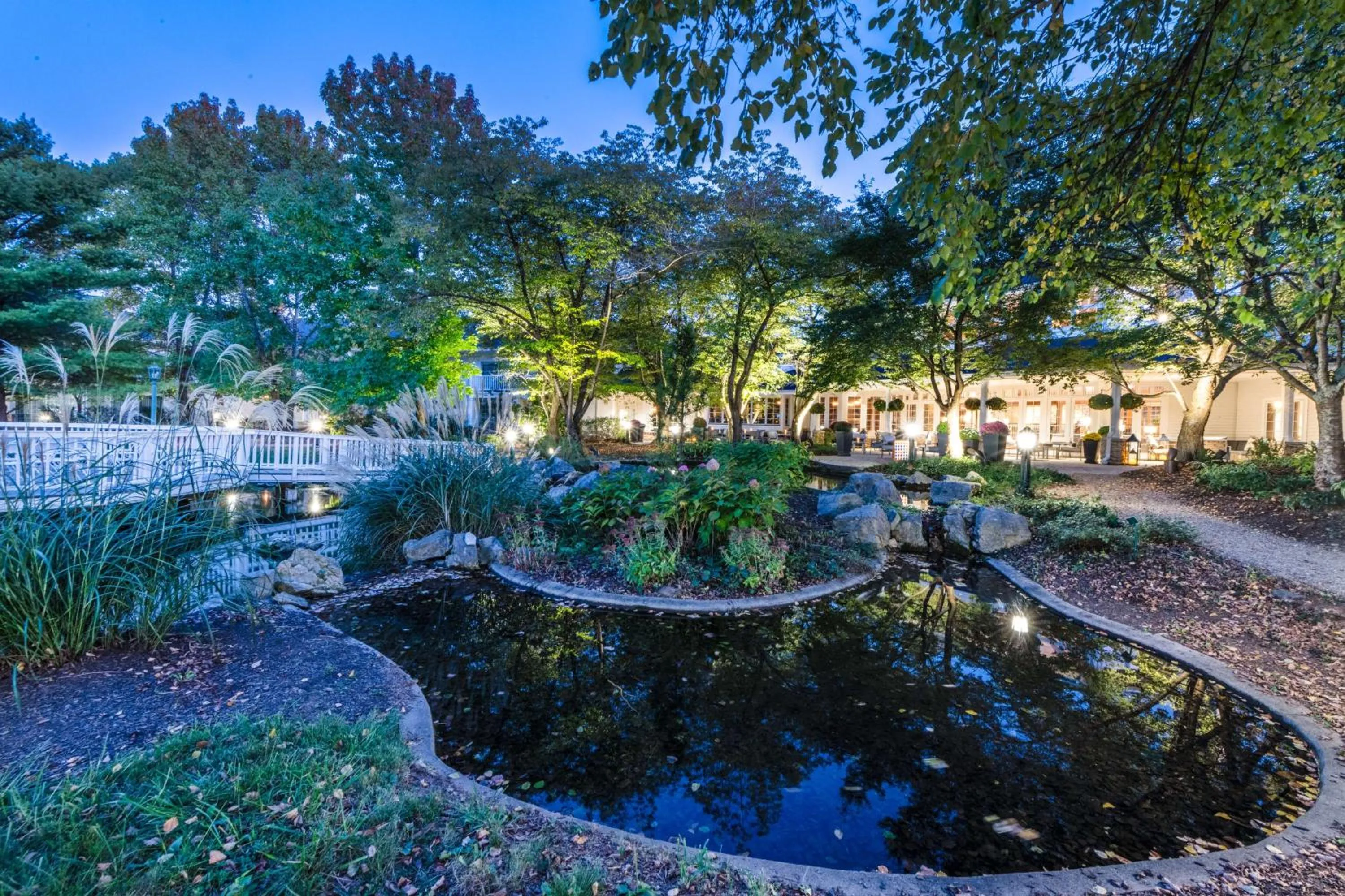 Property building in Cherry Valley Hotel