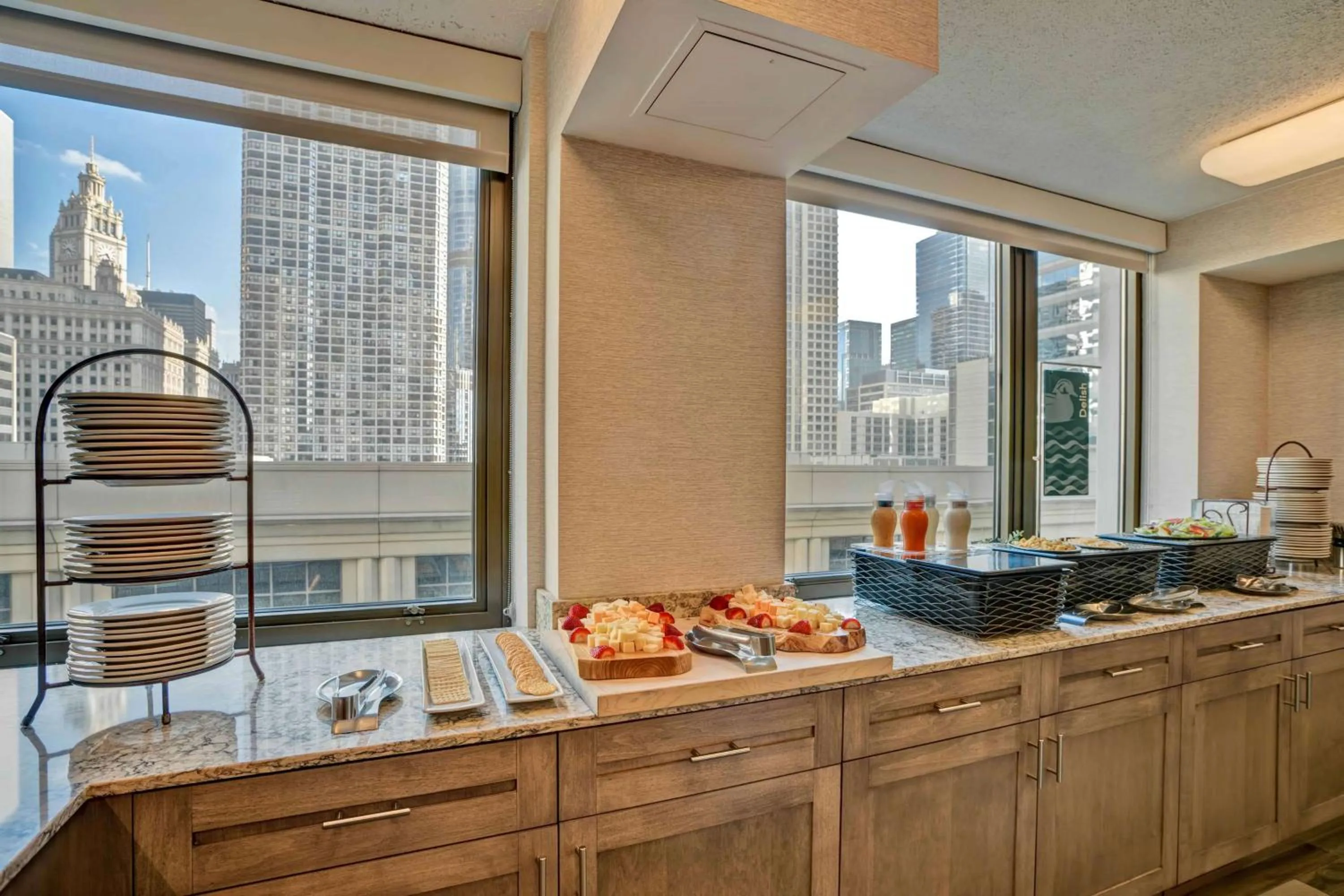 Restaurant/places to eat in Homewood Suites by Hilton Chicago-Downtown