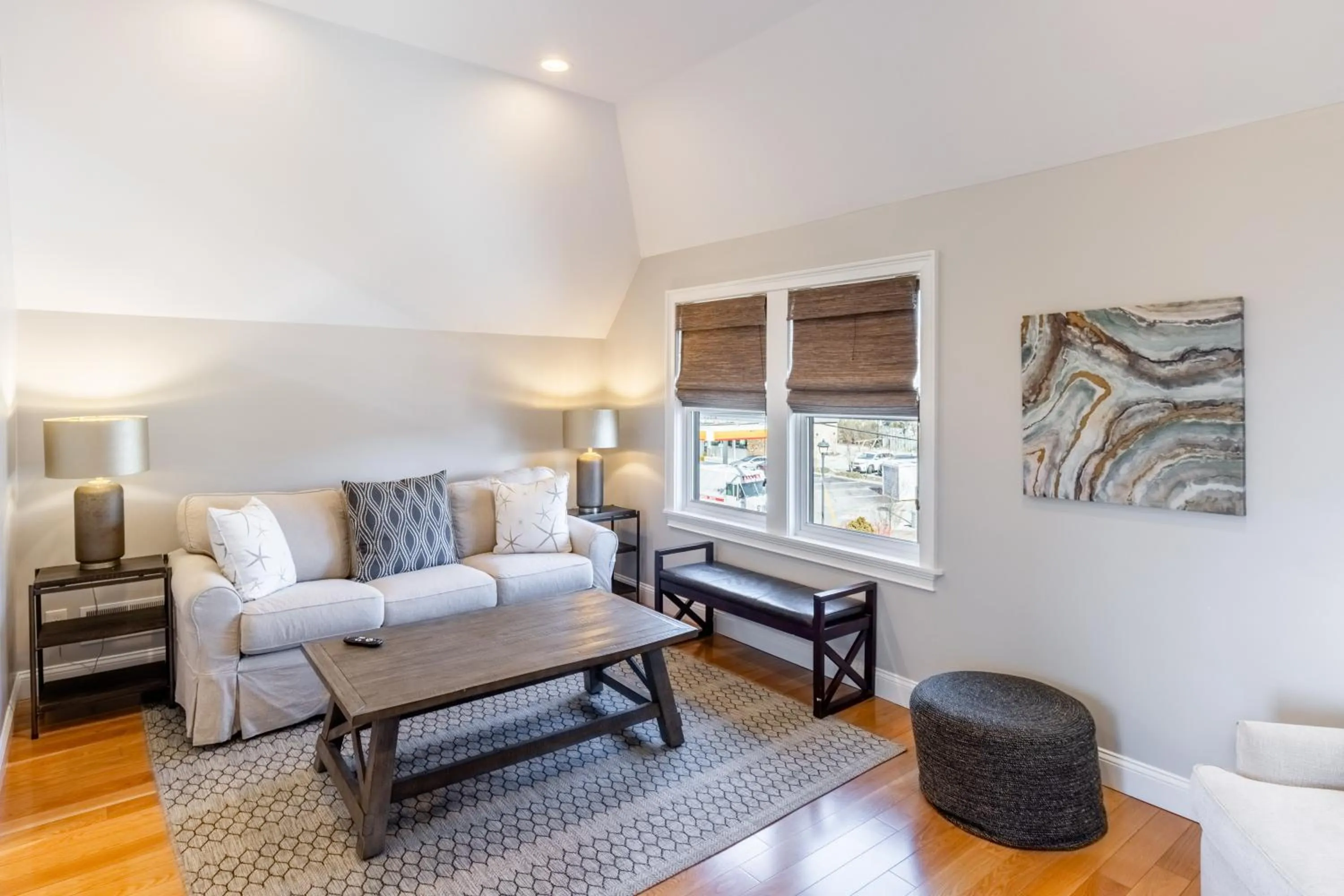 The Newport Lofts - 595 Thames Street