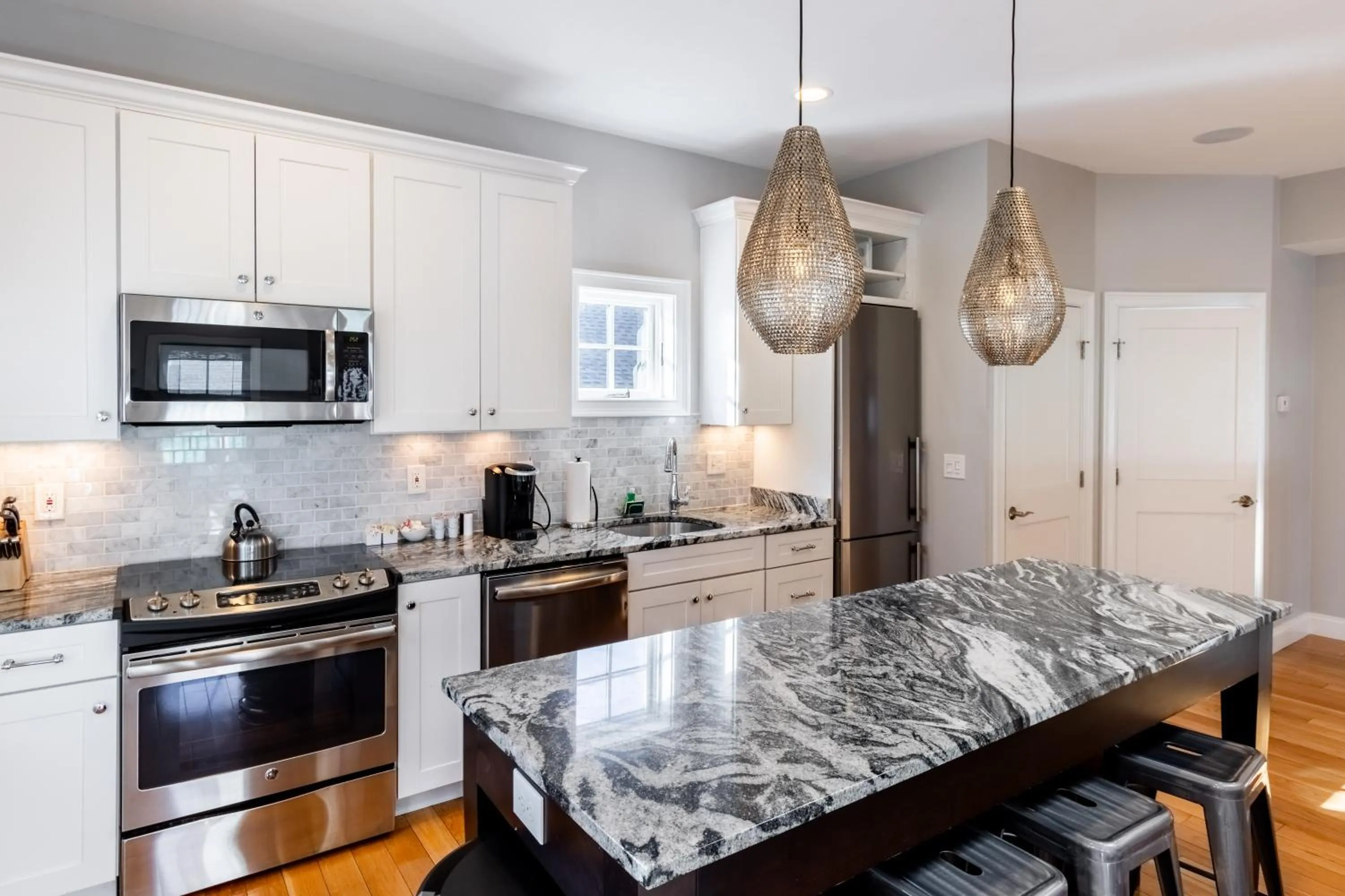 The Newport Lofts - 595 Thames Street