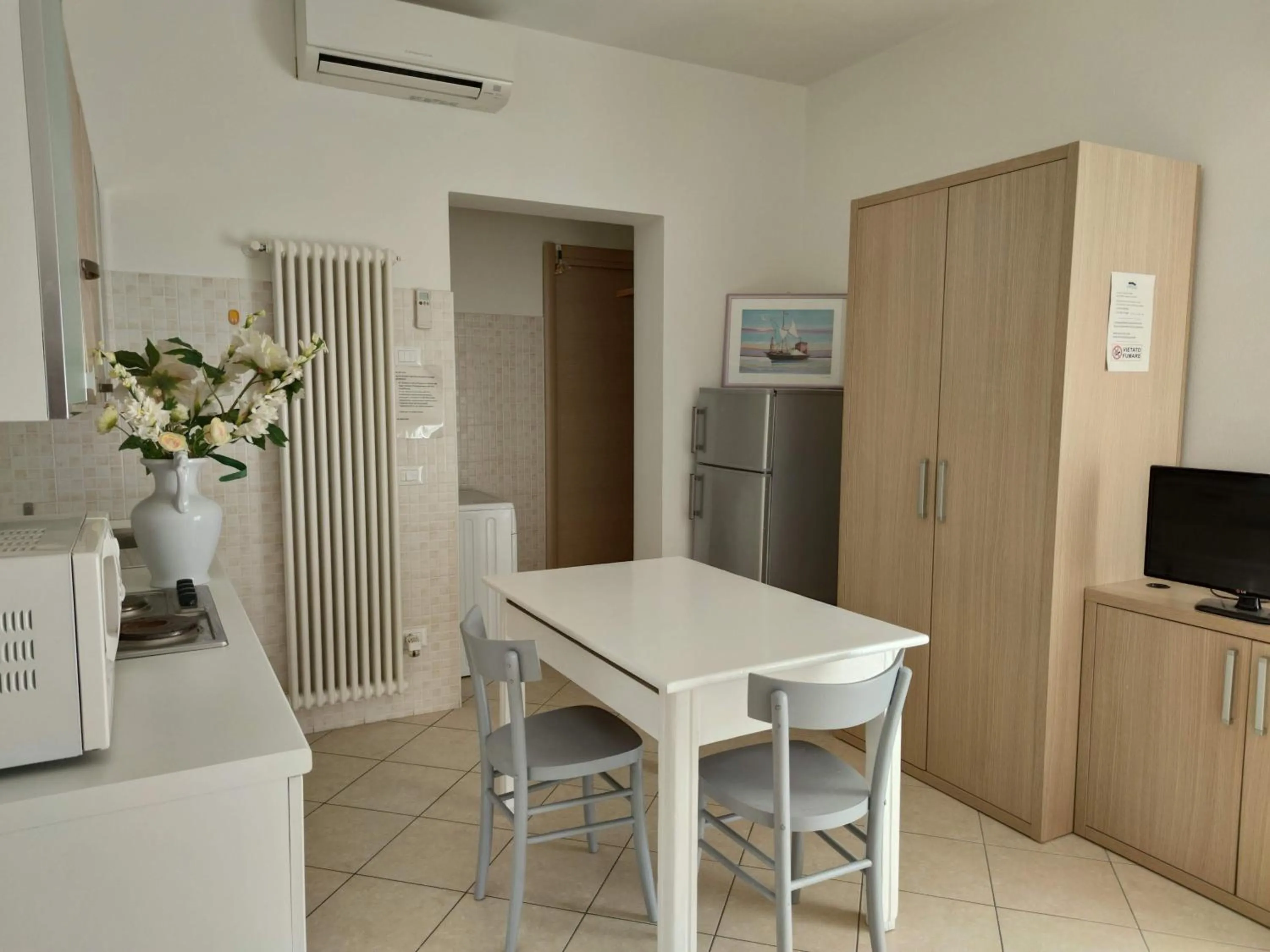 Dining area in Hotel Garnì Anna
