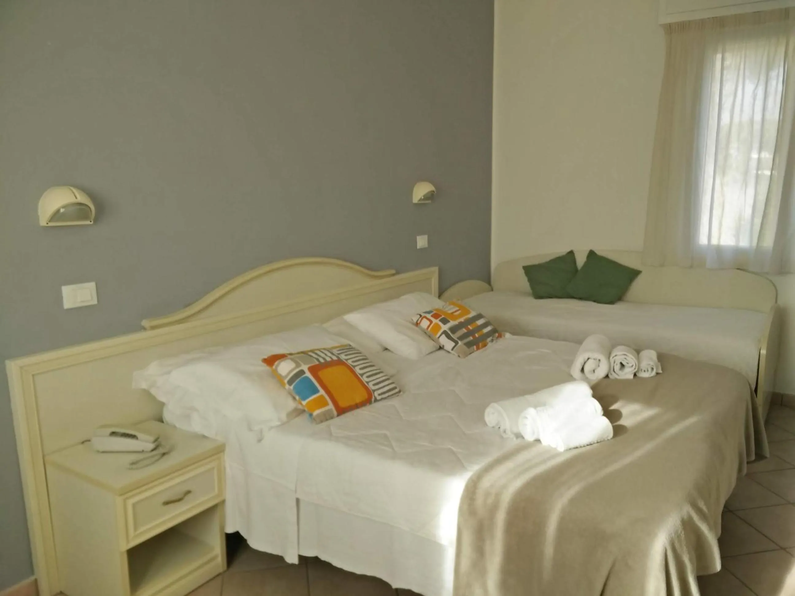 Bed in Hotel Garnì Anna