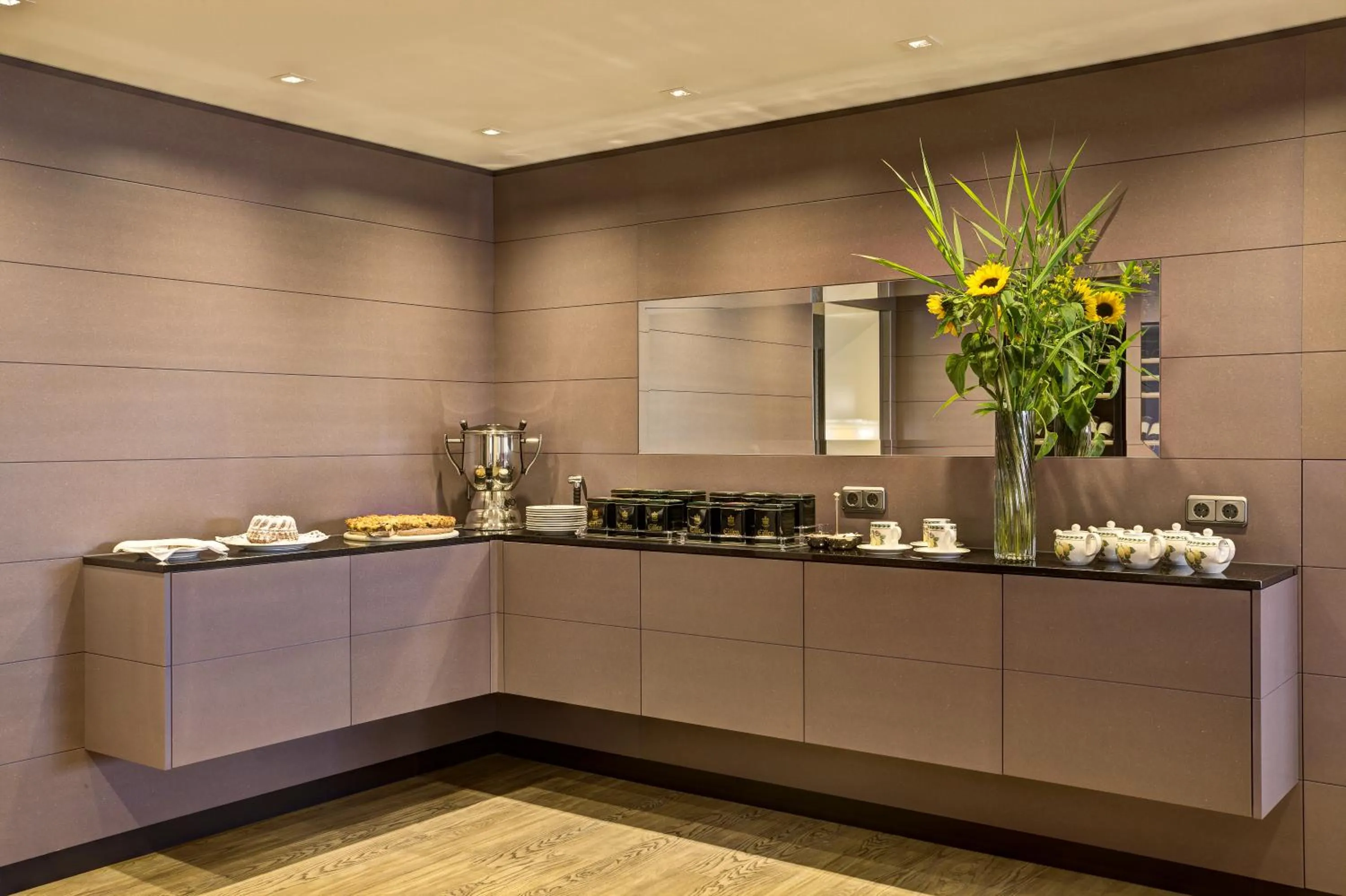 Food and drinks in Hotel Gemma- Adults only