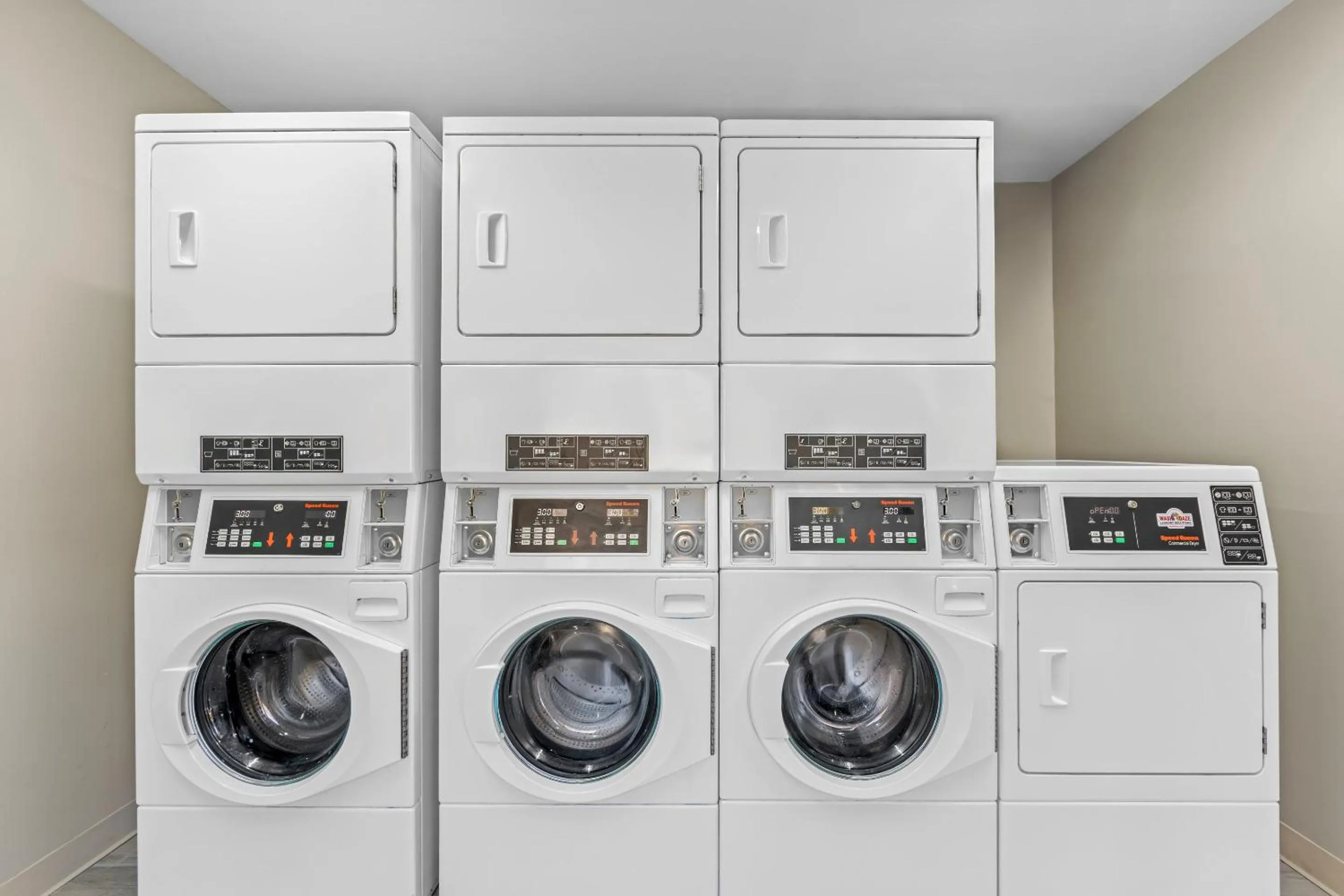 laundry in HomeTowne Studios by Red Roof Athens, TN