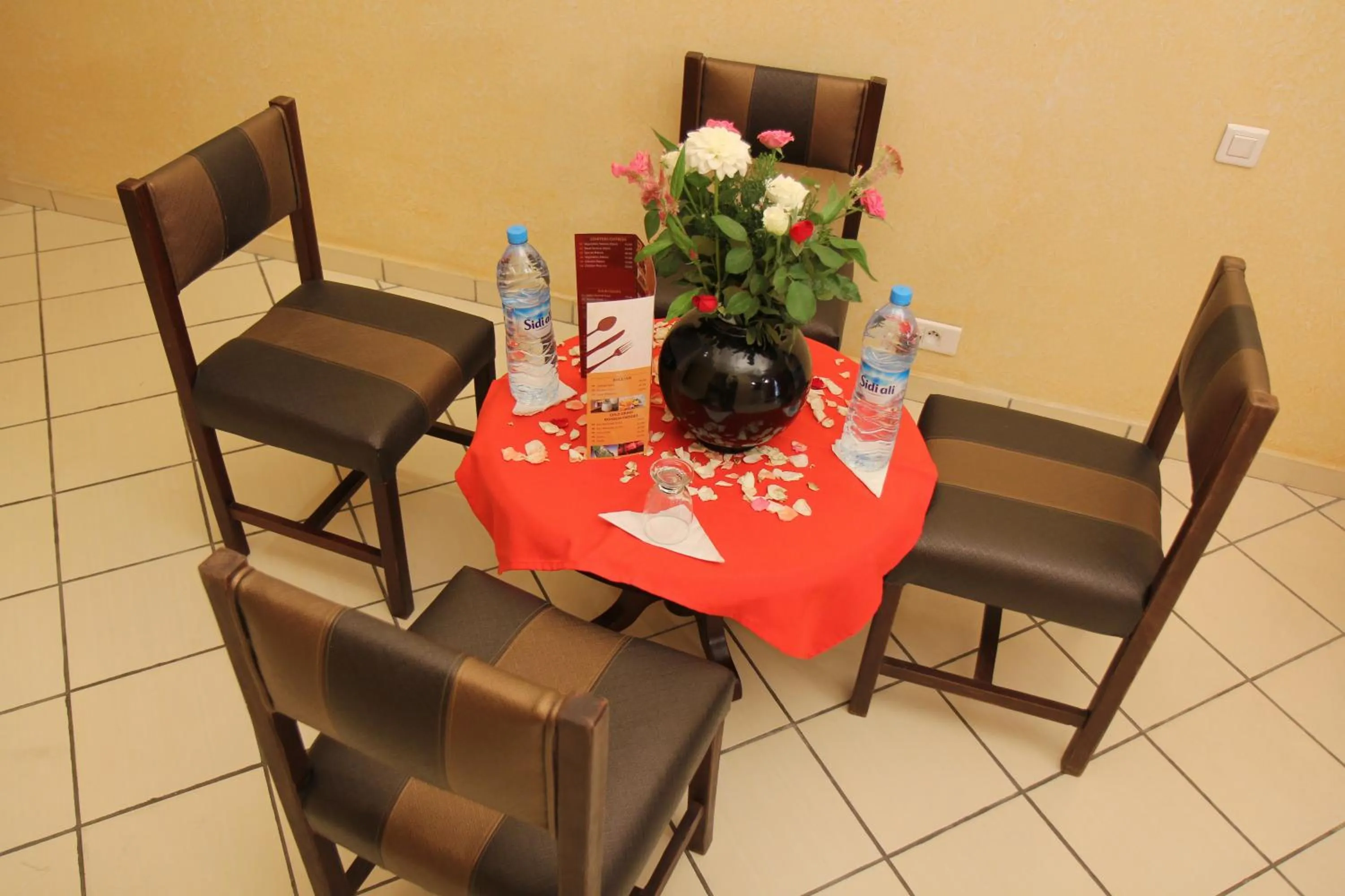 Bedroom in New Farah Hotel