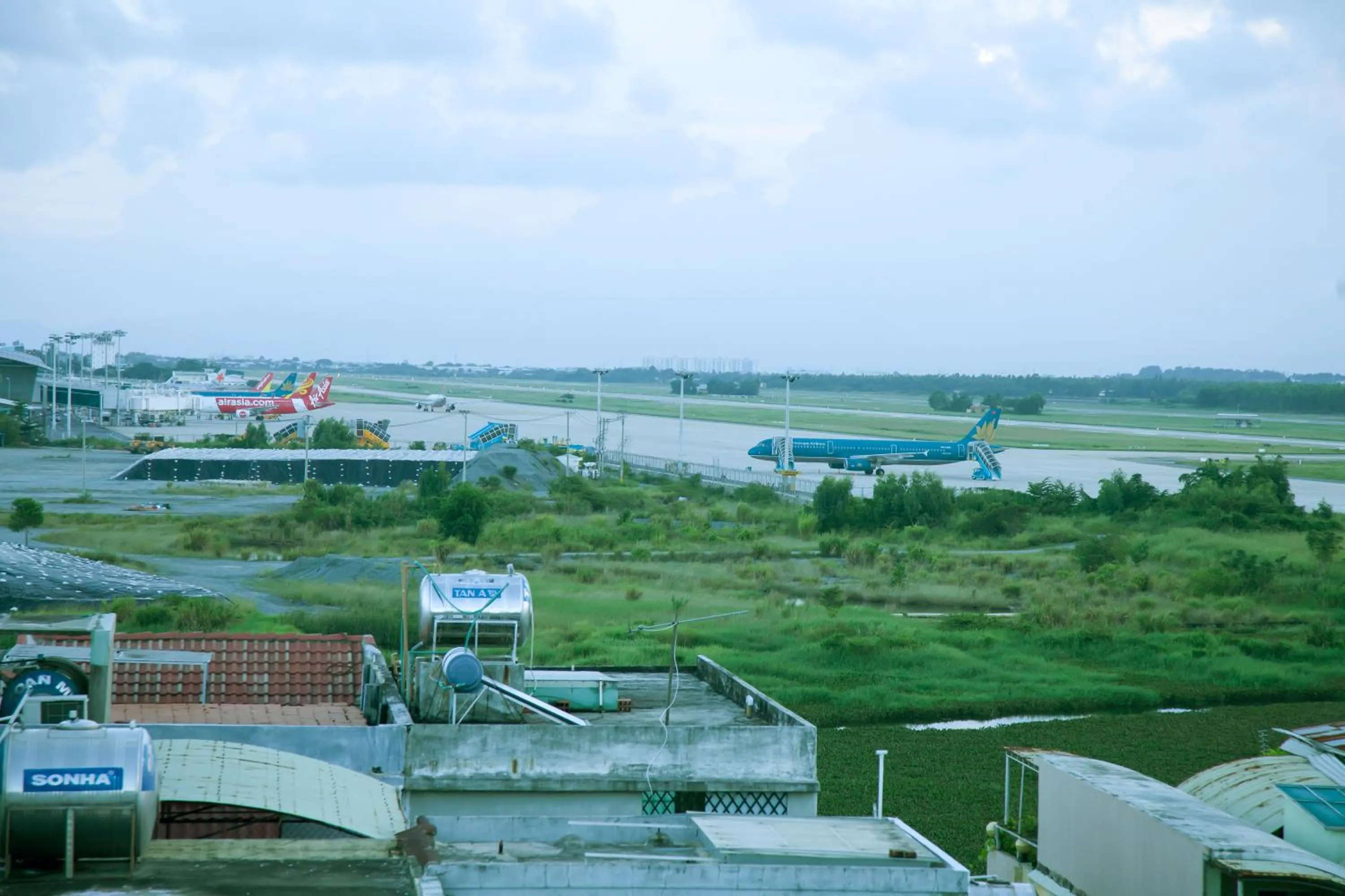 Property building in Hoang Thuy Sinh Hotel