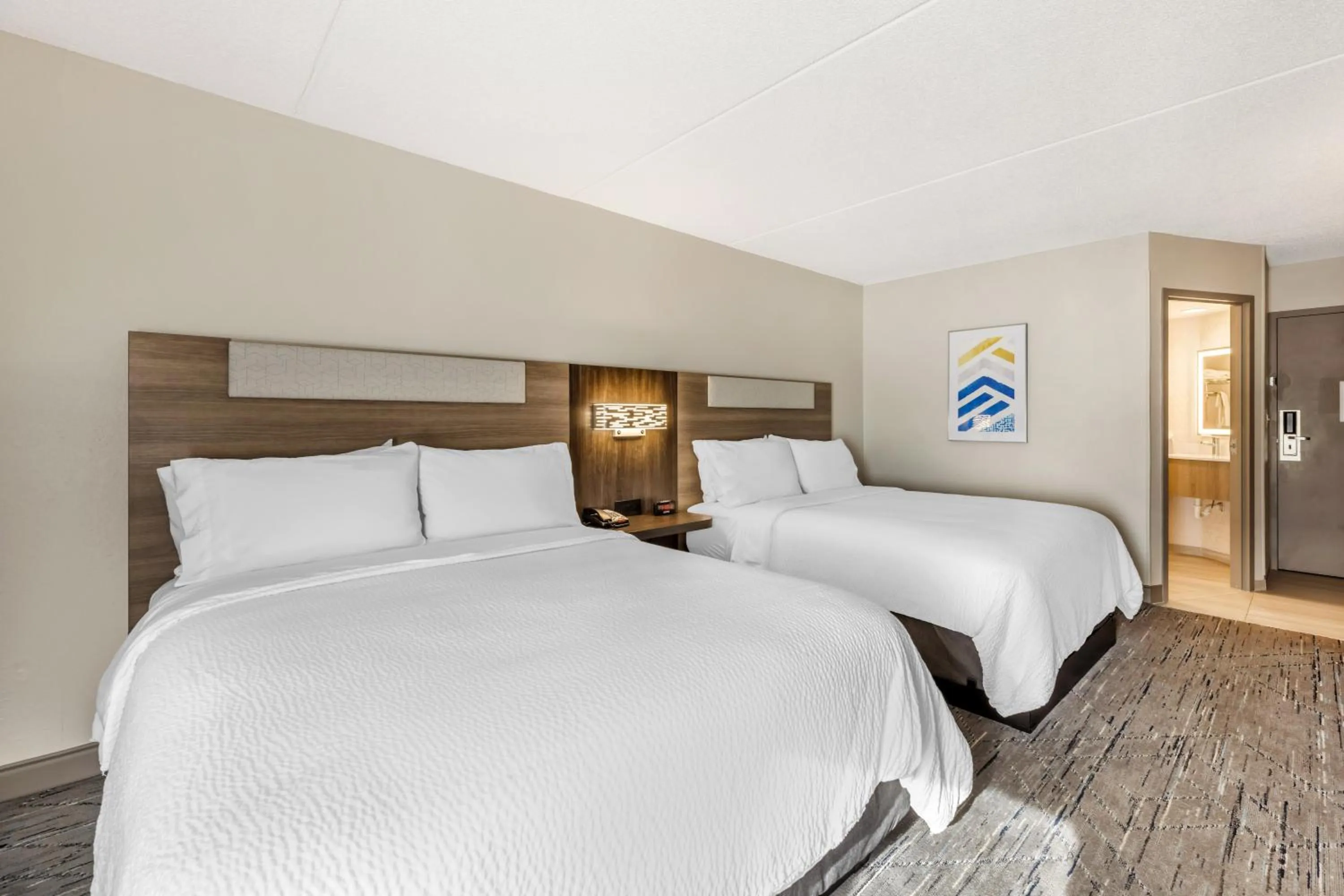 Bedroom, Bed in Holiday Inn Express Crestwood by IHG