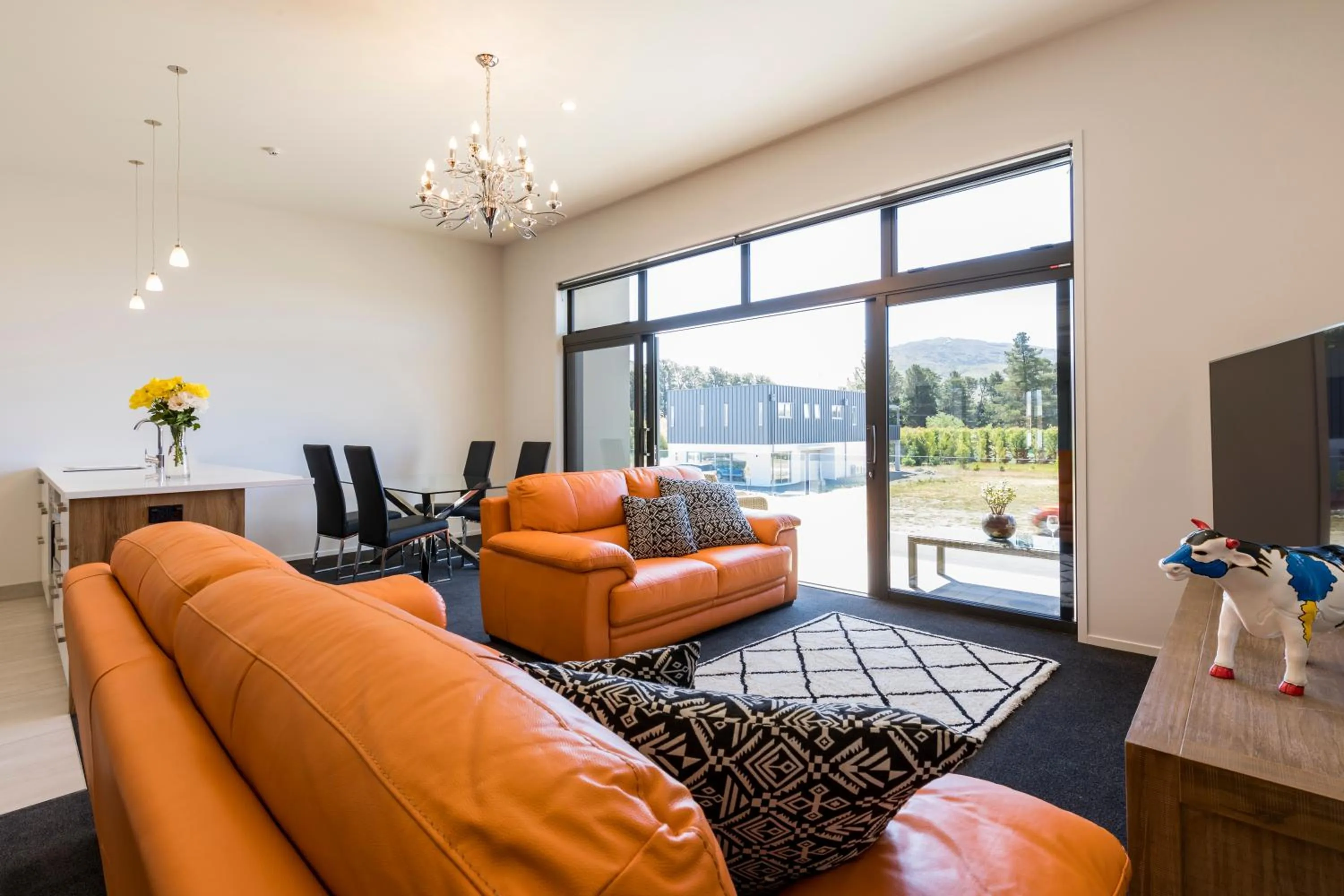 Living room in Central Park Apartments