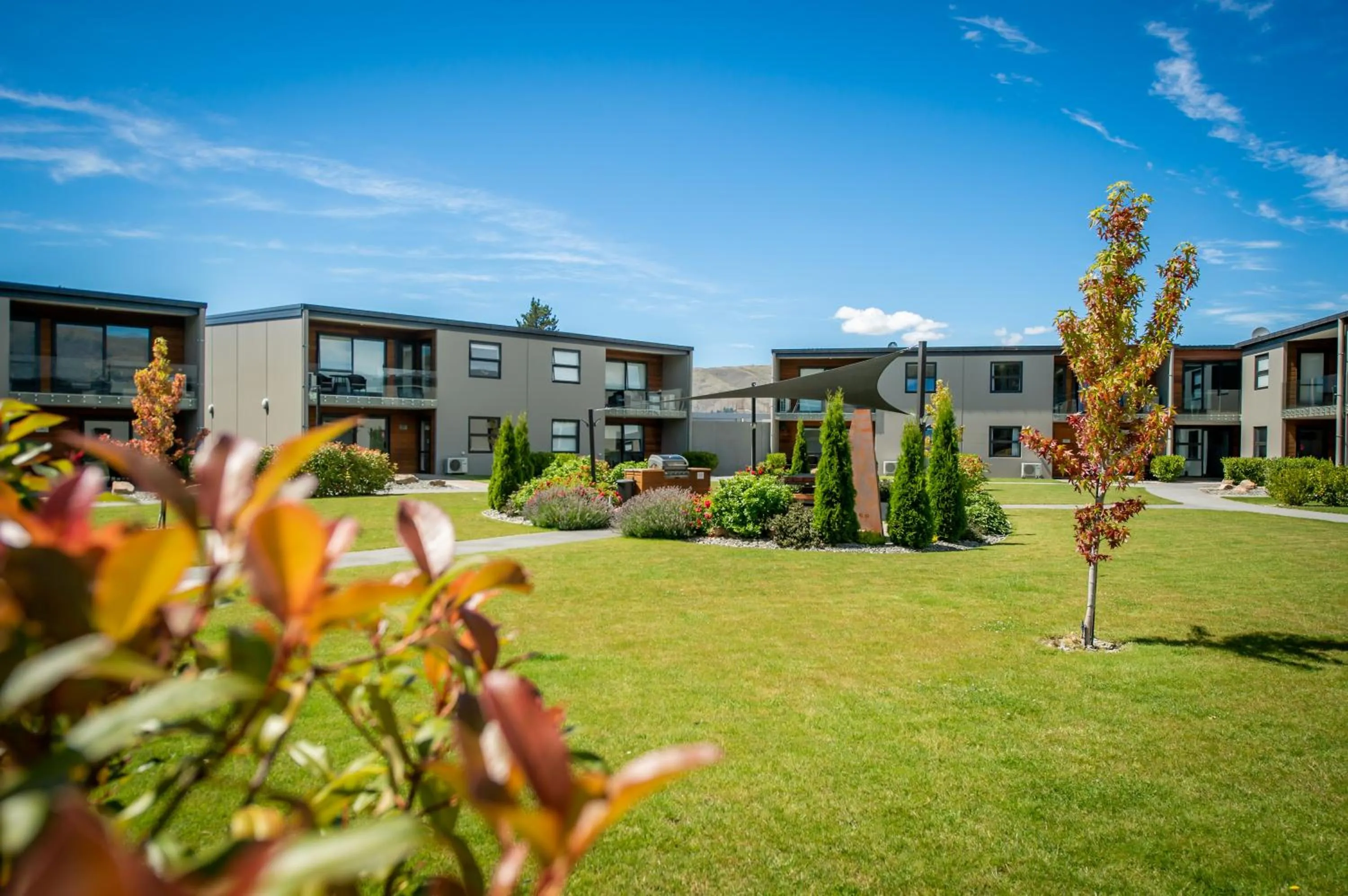 Garden in Central Park Apartments