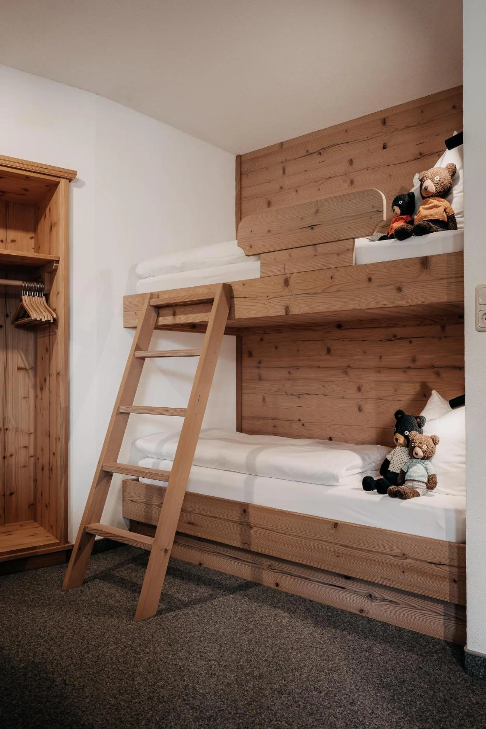 bunk bed, Bed in Alpenappartements Cristall