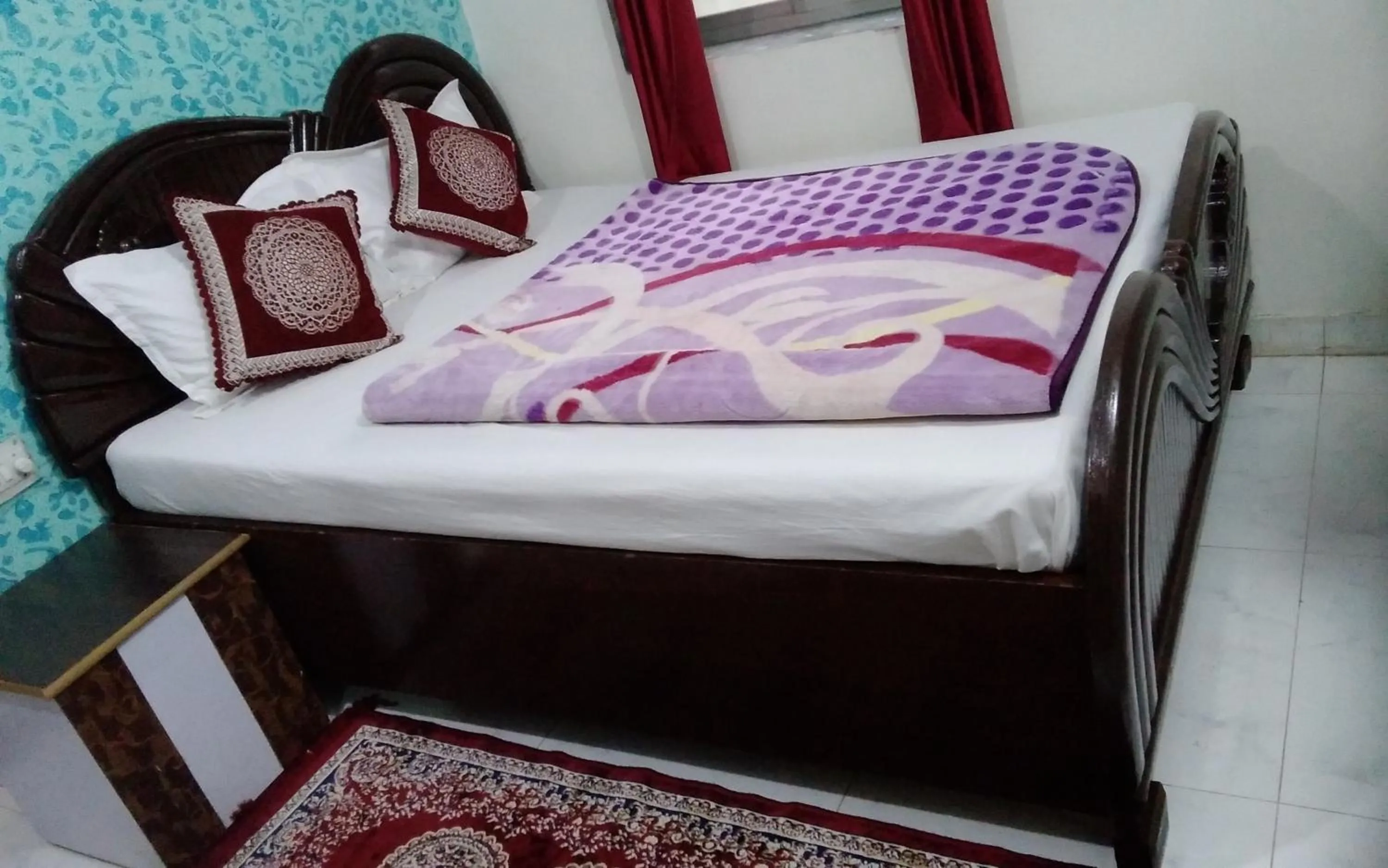 Bedroom, Bed in Om Datta Krupa Niwas Cottage