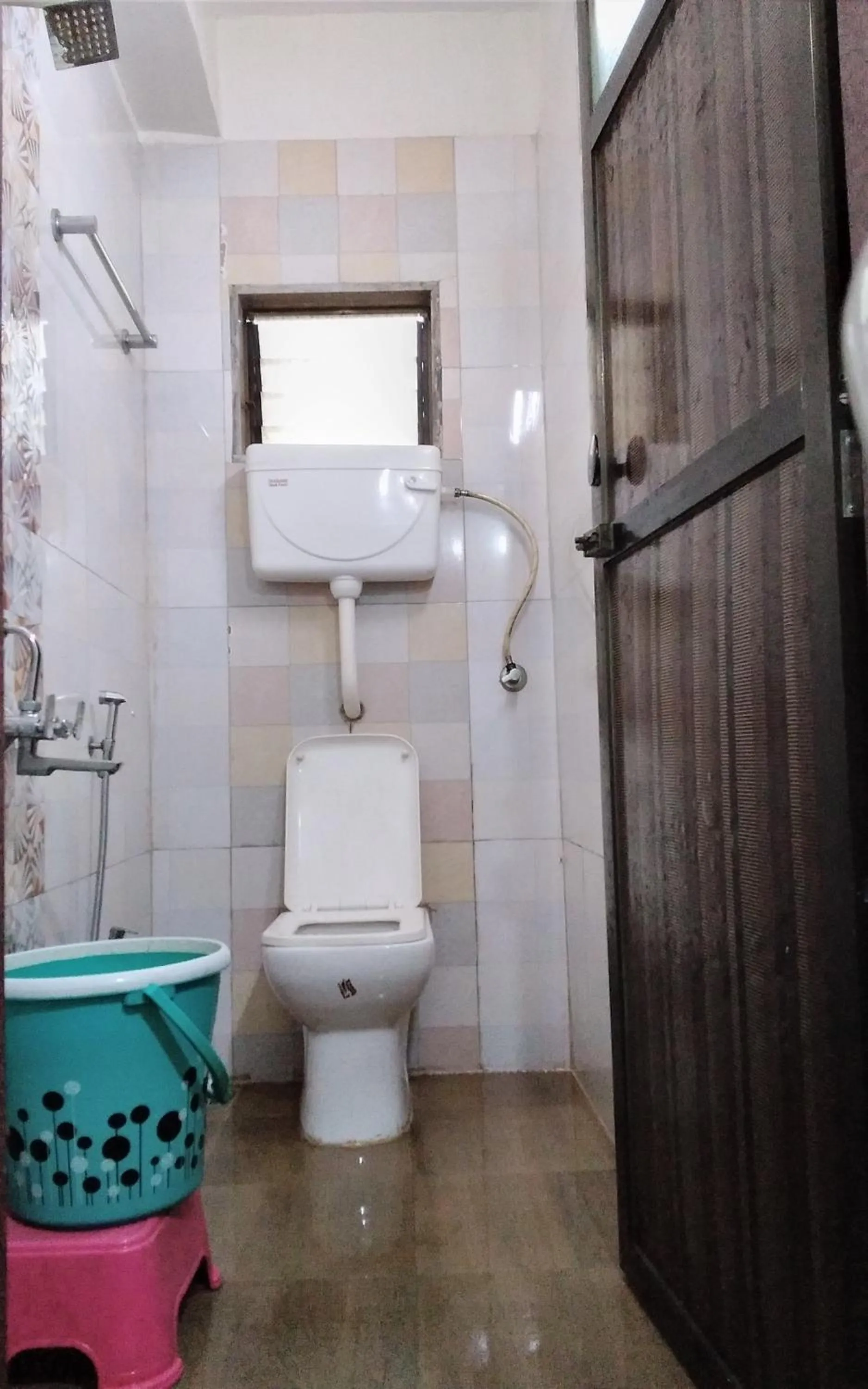 Bathroom in Om Datta Krupa Niwas Cottage