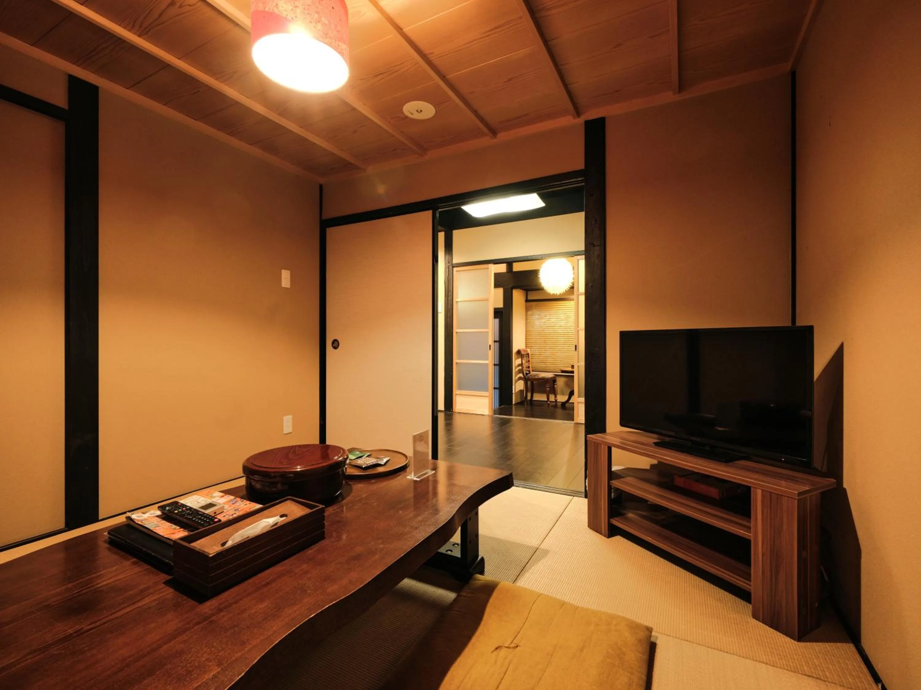 Living room in Tsumugi Matsubara Sakaimachi