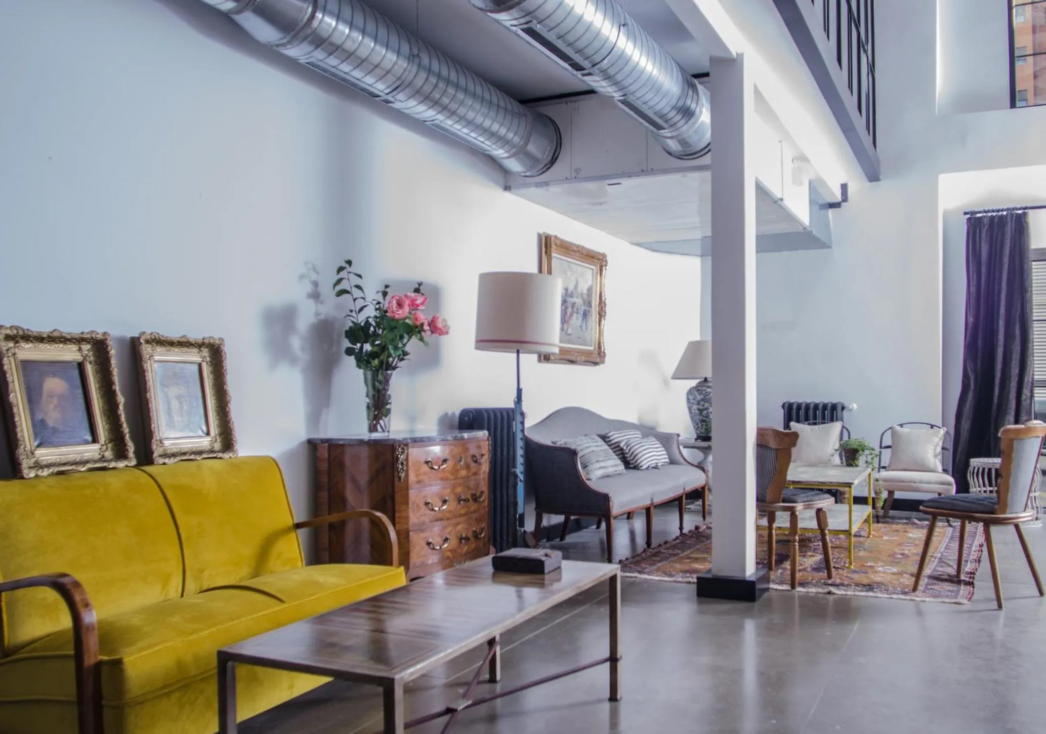 Communal lounge/ TV room in LaNave