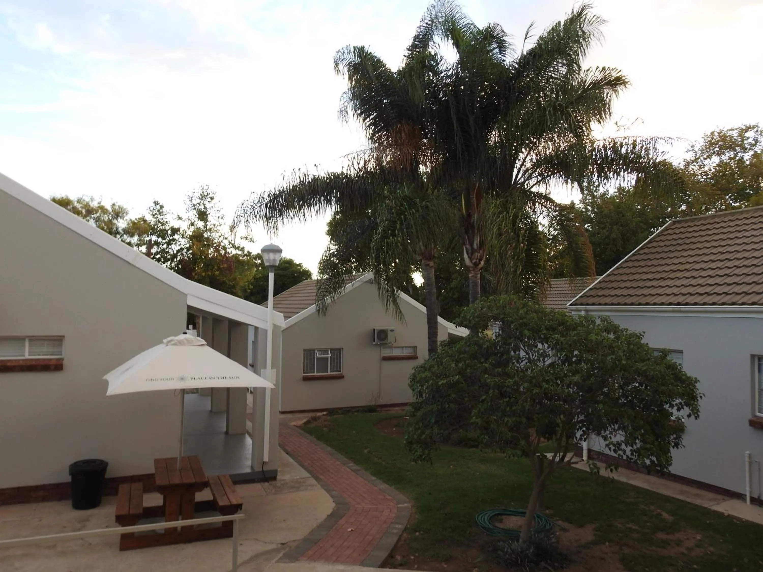 Garden view in The Featherbed - Oudtshoorn
