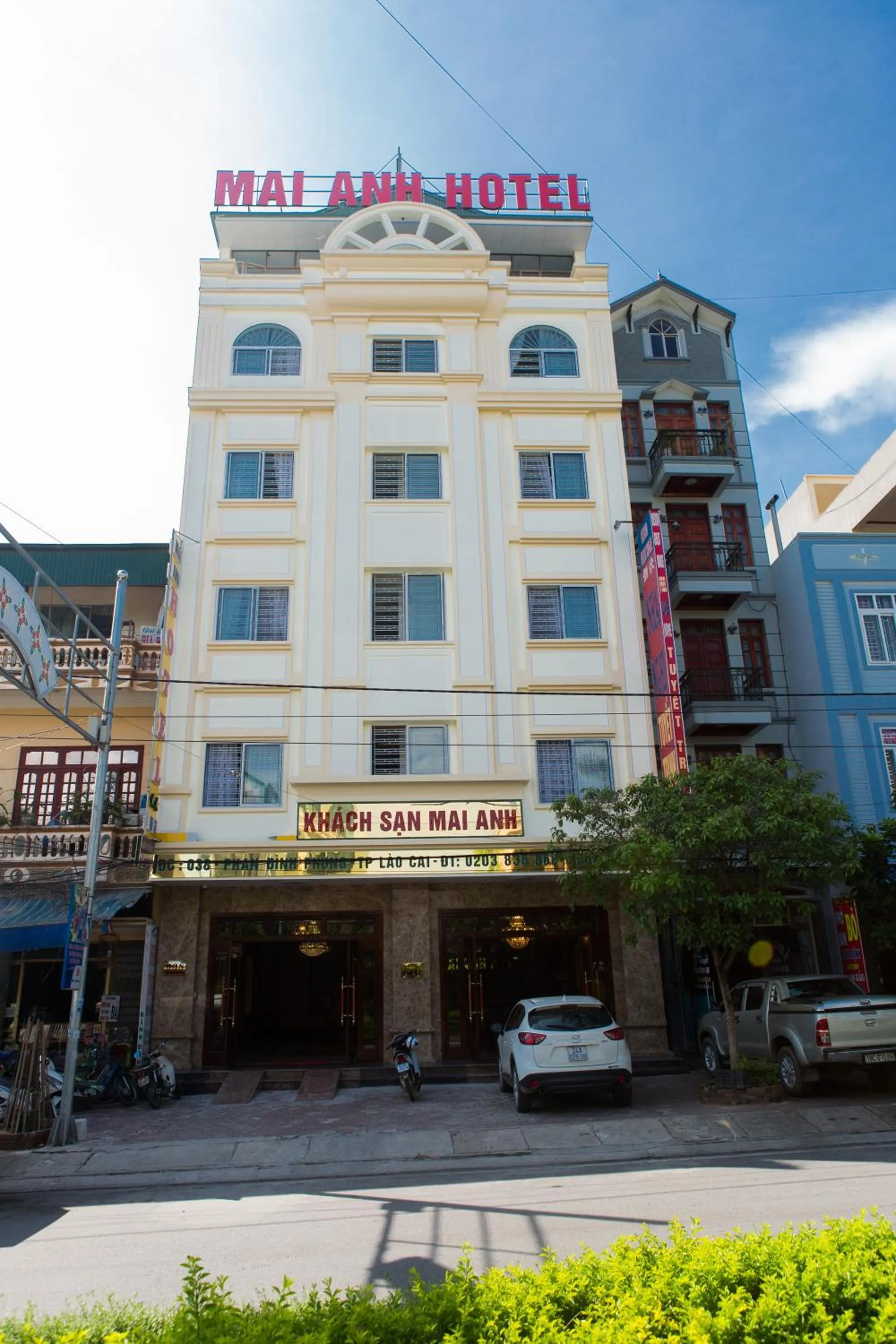 Property building in Mai Anh Hotel