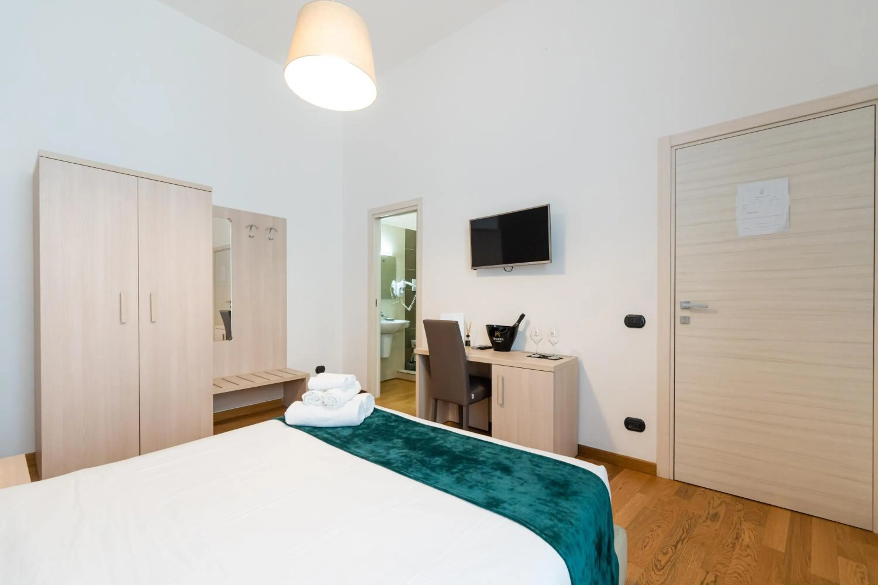 Bed in Duomo Hermes Relais - By Pera Rooms Collection