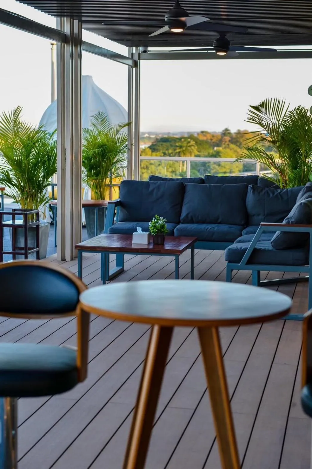 Restaurant/places to eat in Blu Hotel