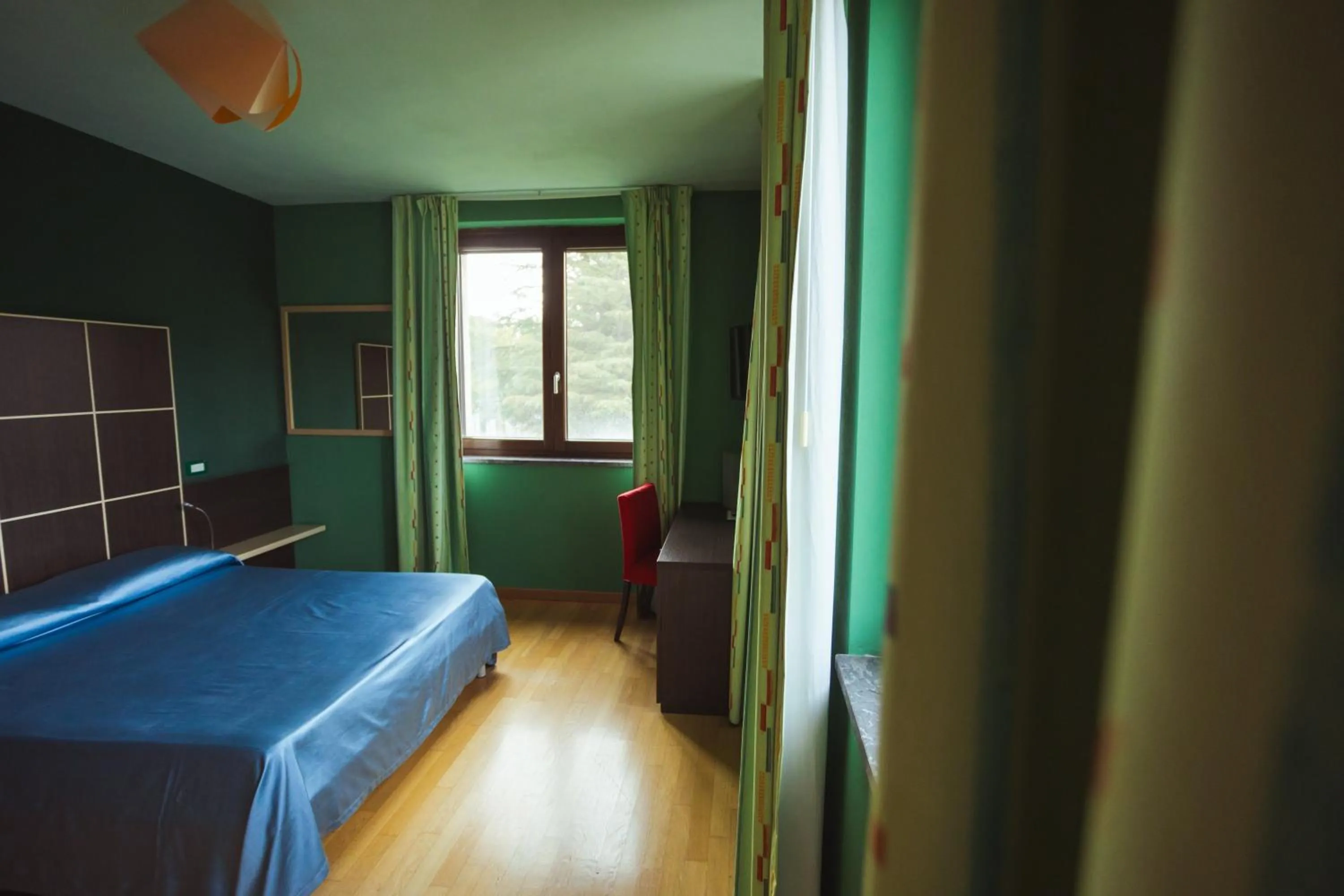 Photo of the whole room, Bed in Sotto Il Cielo Hotel