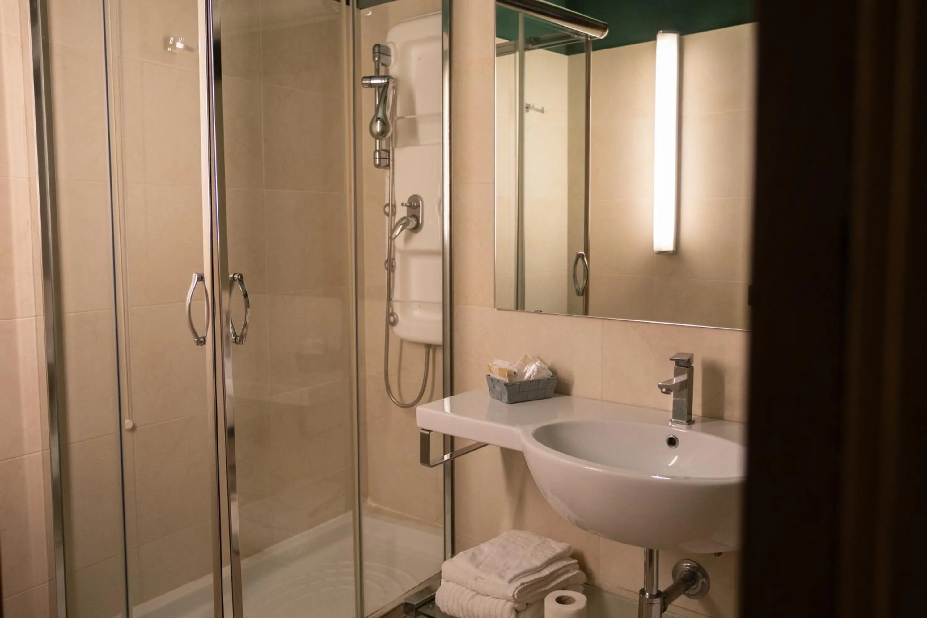 Bathroom in Sotto Il Cielo Hotel