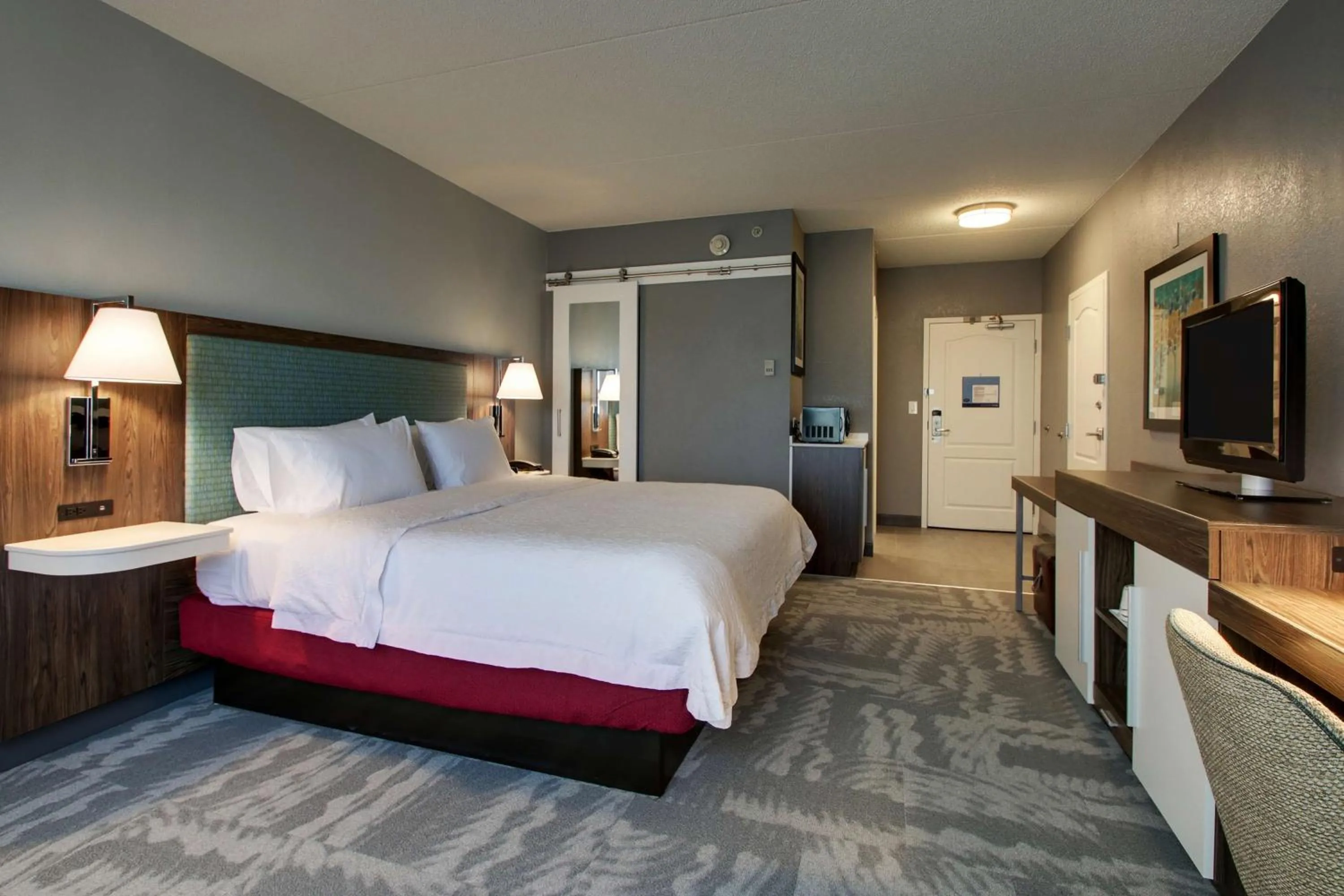 Bedroom, Bed in Hampton Inn & Suites Chicago/Aurora