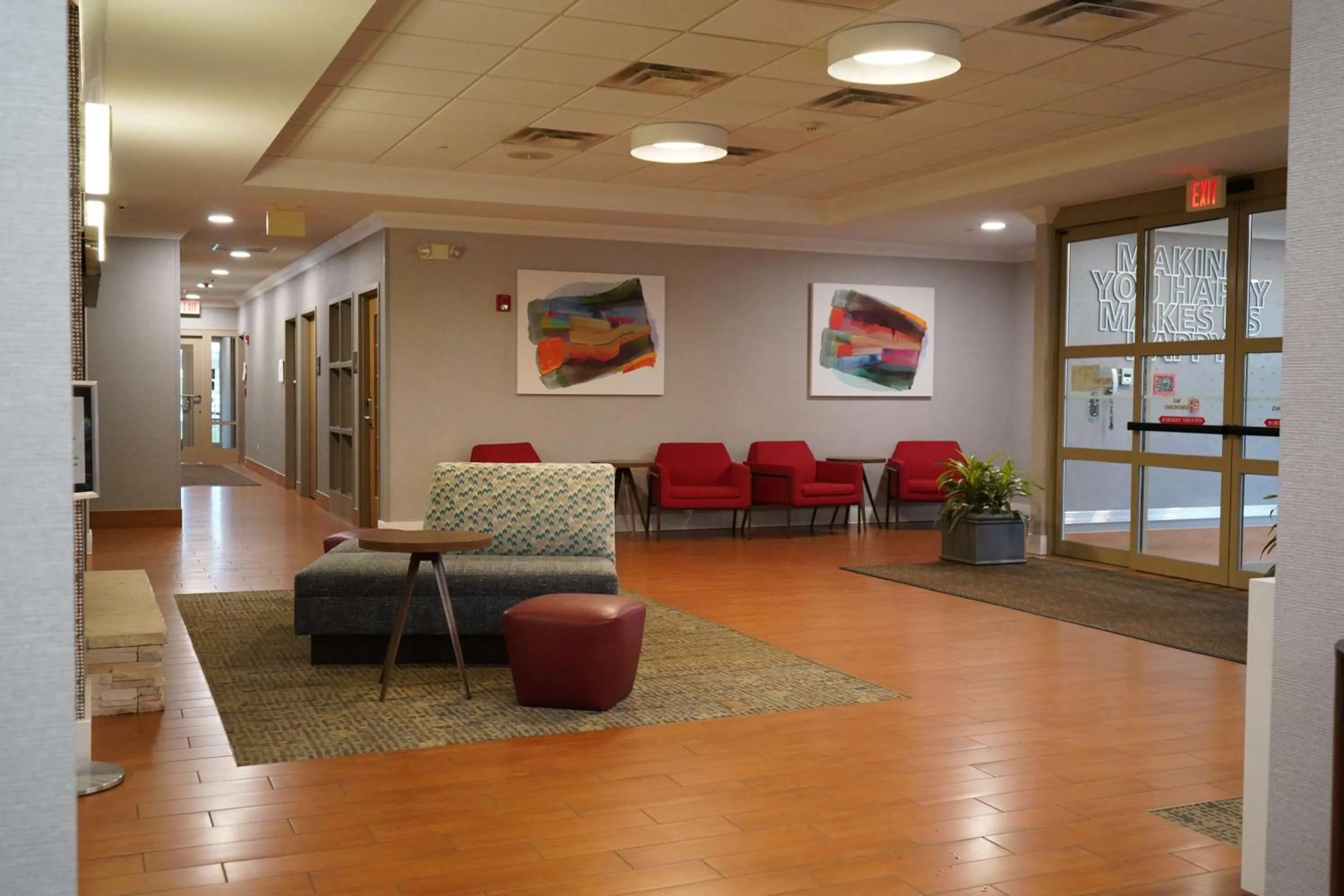 Meeting/conference room in Hampton Inn & Suites Chicago/Aurora