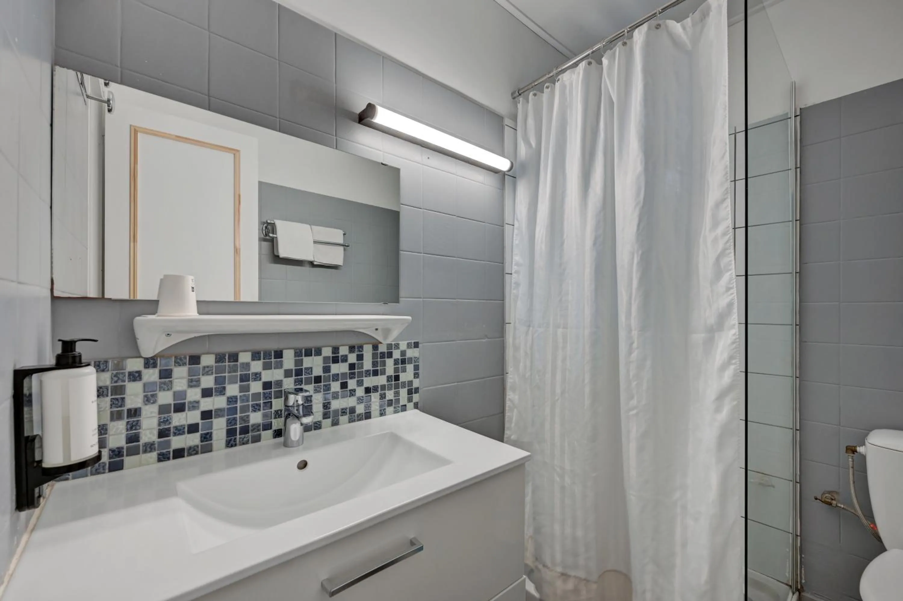 Bathroom in Hôtel Paul