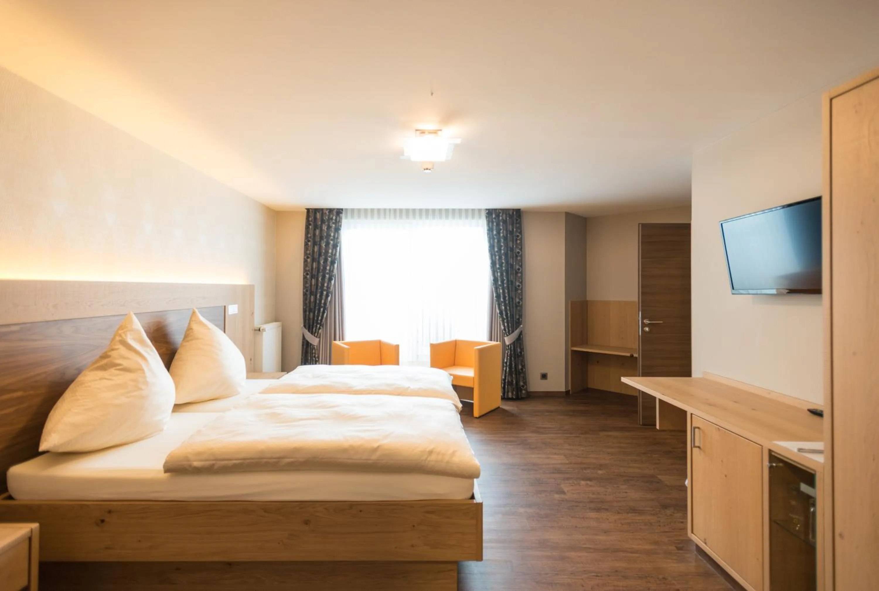 Photo of the whole room, Bed in Hotel Haus Tiefenbach