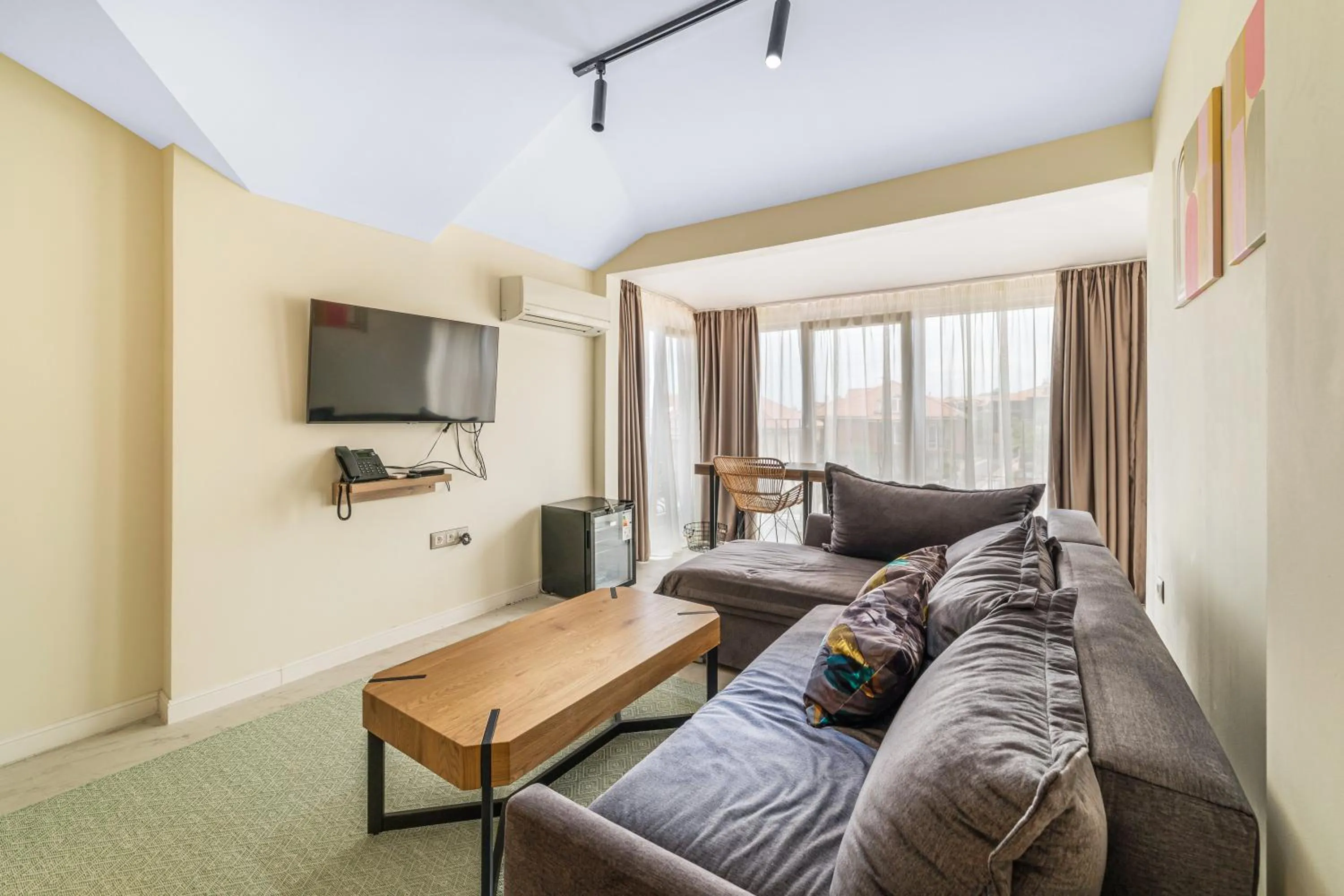 TV and multimedia in Relax Sozopol