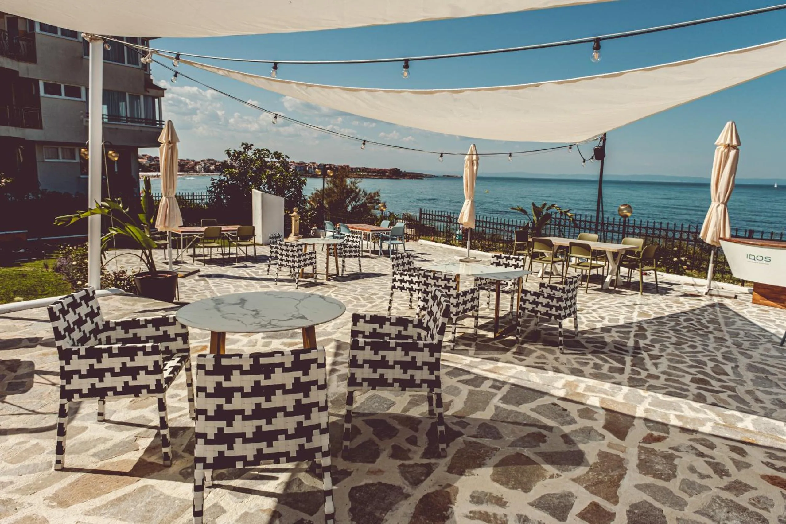 Restaurant/places to eat in Relax Sozopol