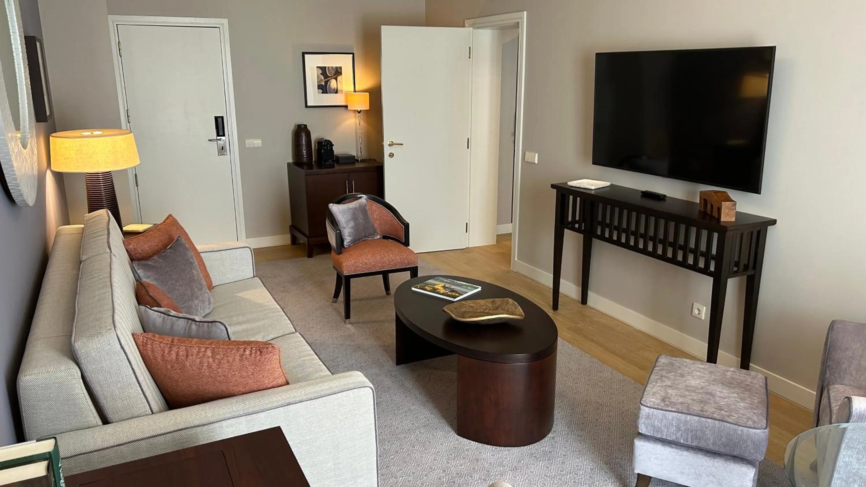 Living room, Bed in Verdi Santarém