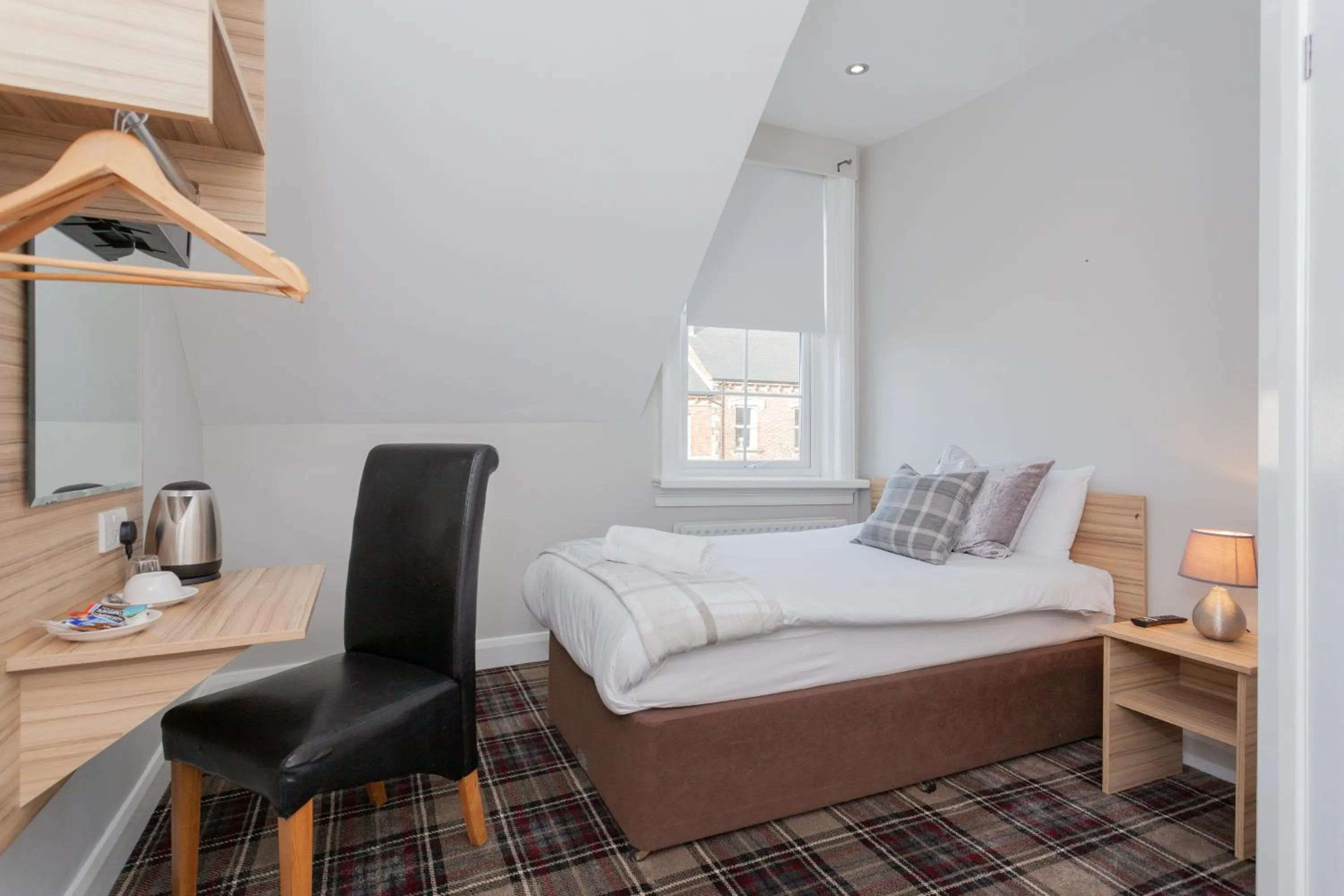 Bedroom in Botanic Rest Queens Quarter