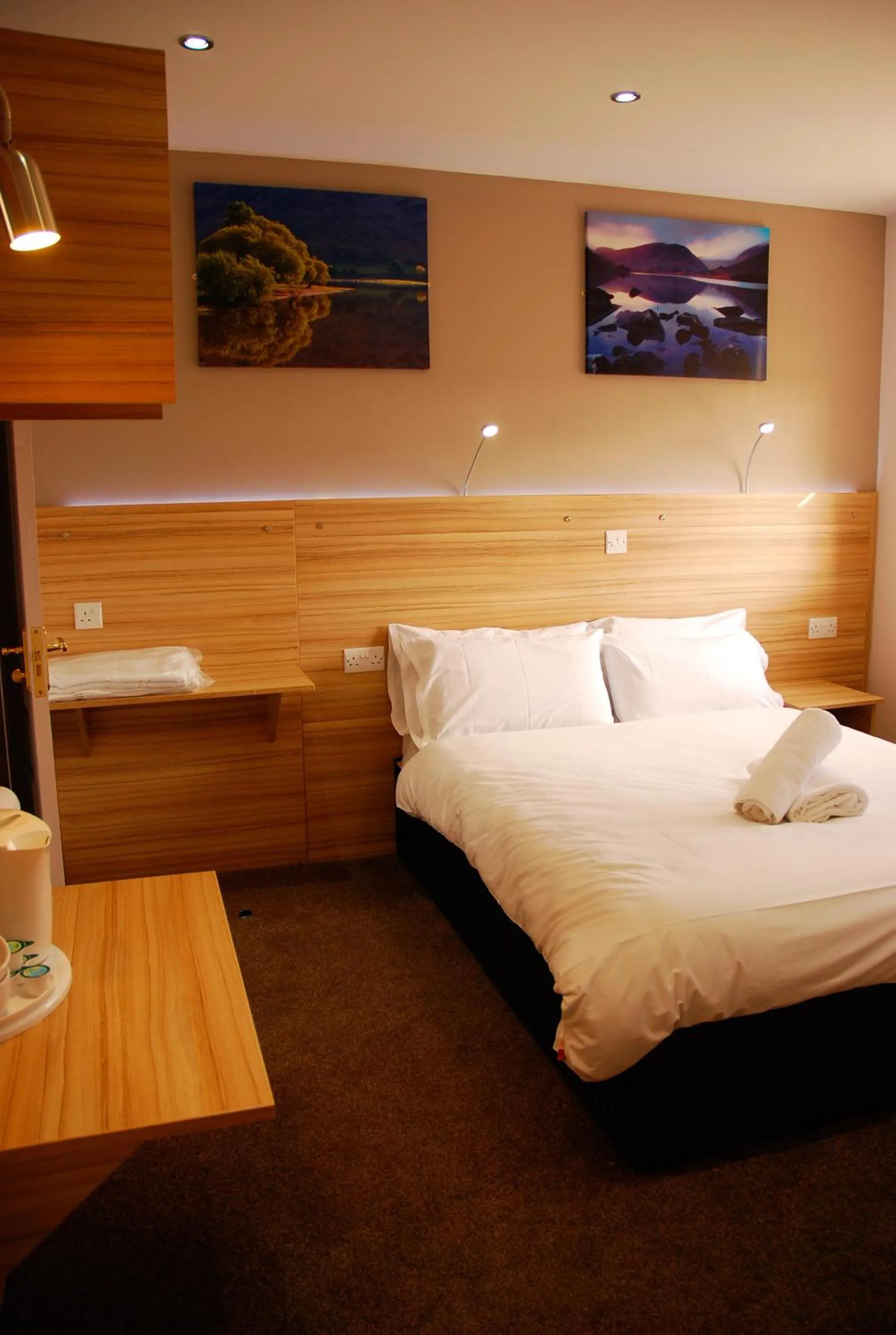 Bed in Botanic Rest Queens Quarter