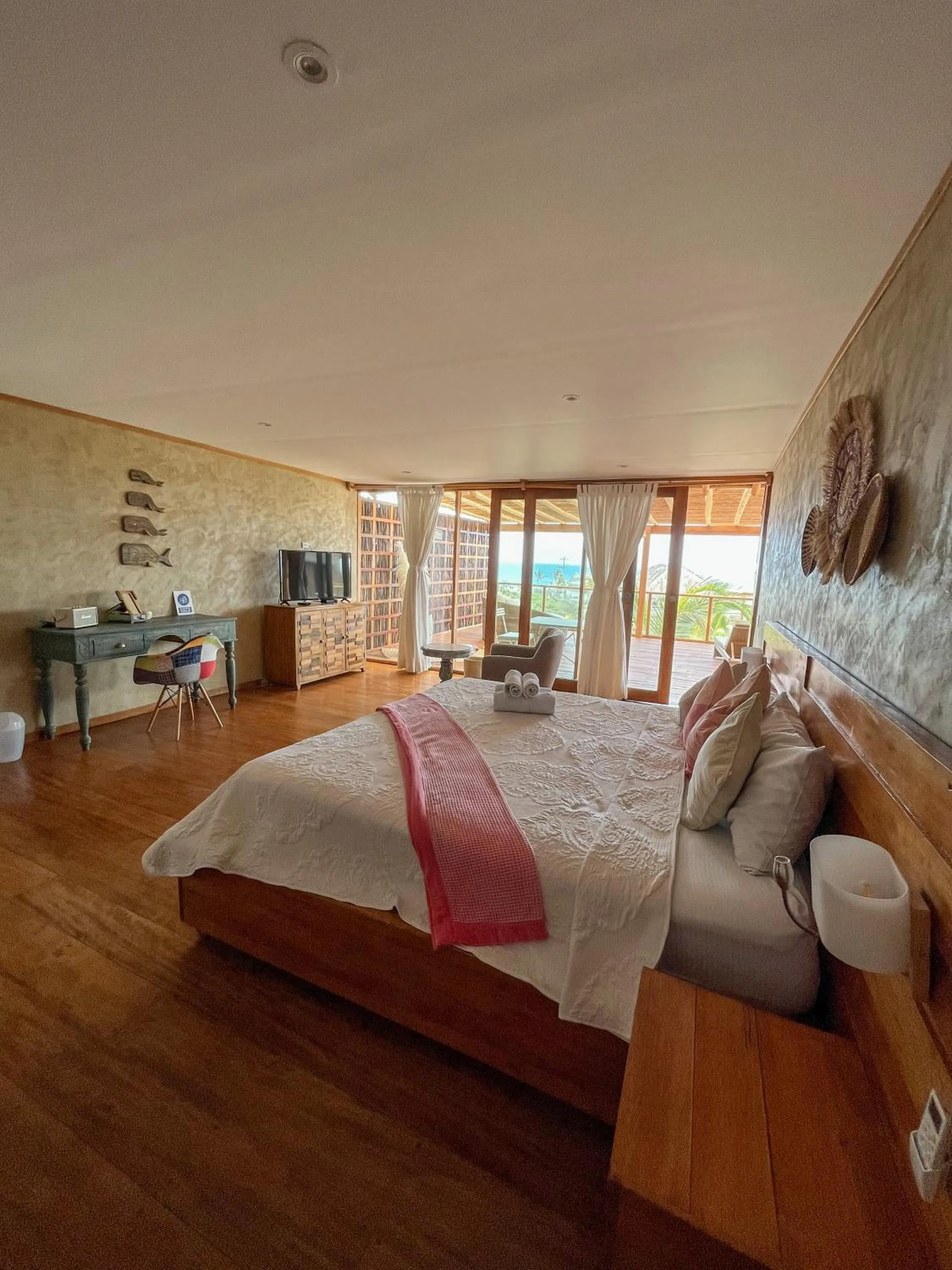 Bedroom, Bed in Casa Safran Vichayito