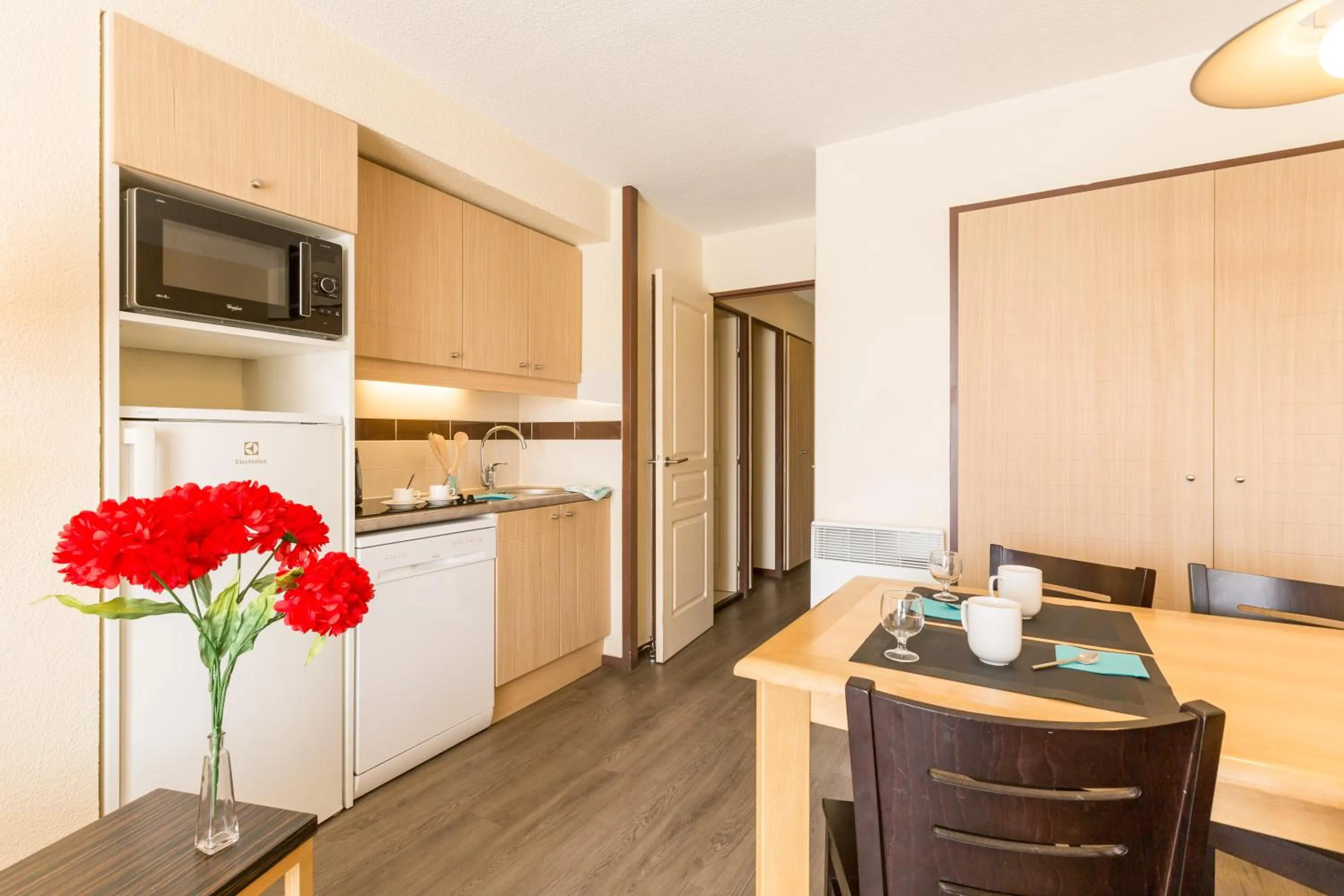 Kitchen or kitchenette in SOWELL RESIDENCES Le Port