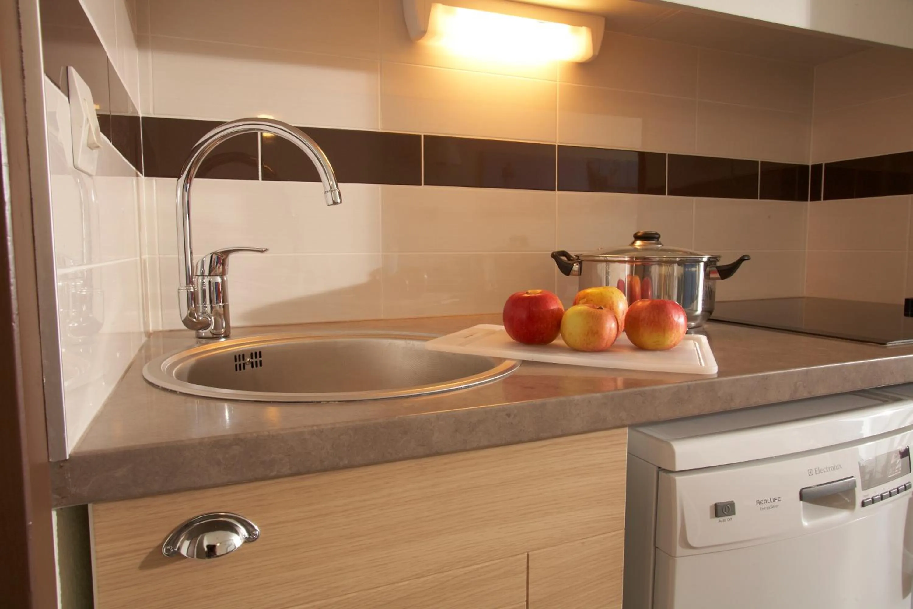 Kitchen or kitchenette in SOWELL RESIDENCES Le Port