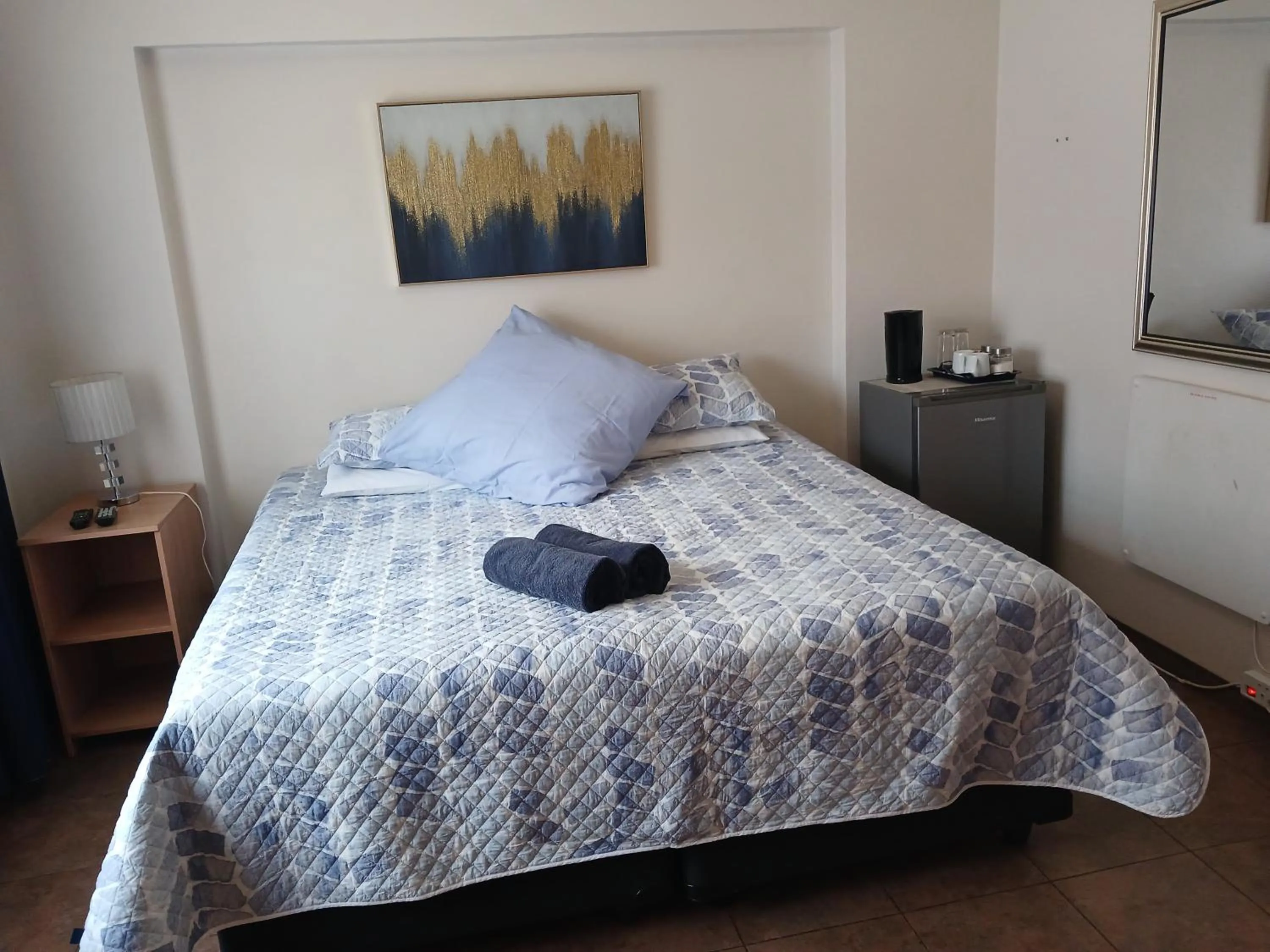 Bed in White Rose Guest House