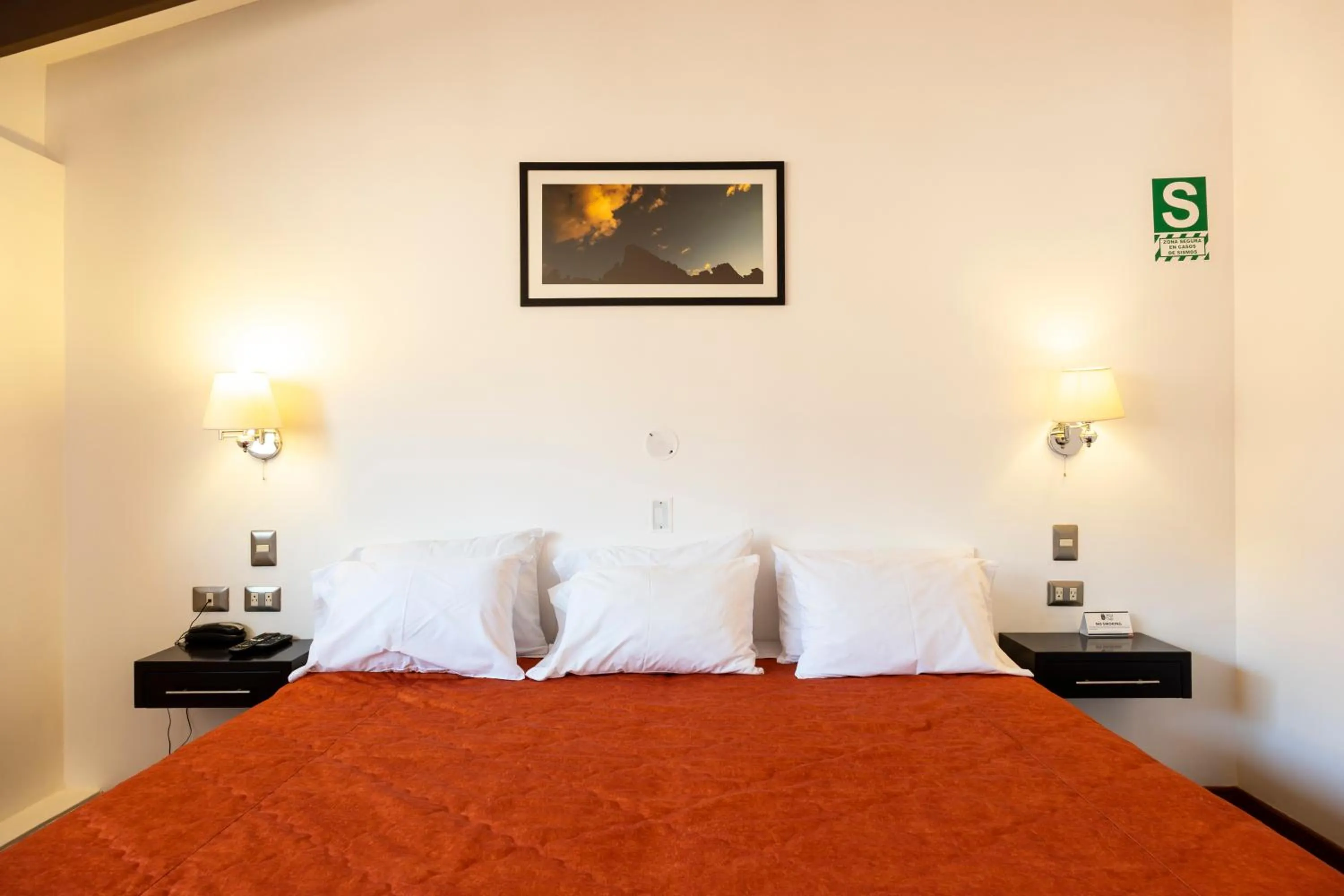 Photo of the whole room, Bed in Hostal & Apartments El Triunfo