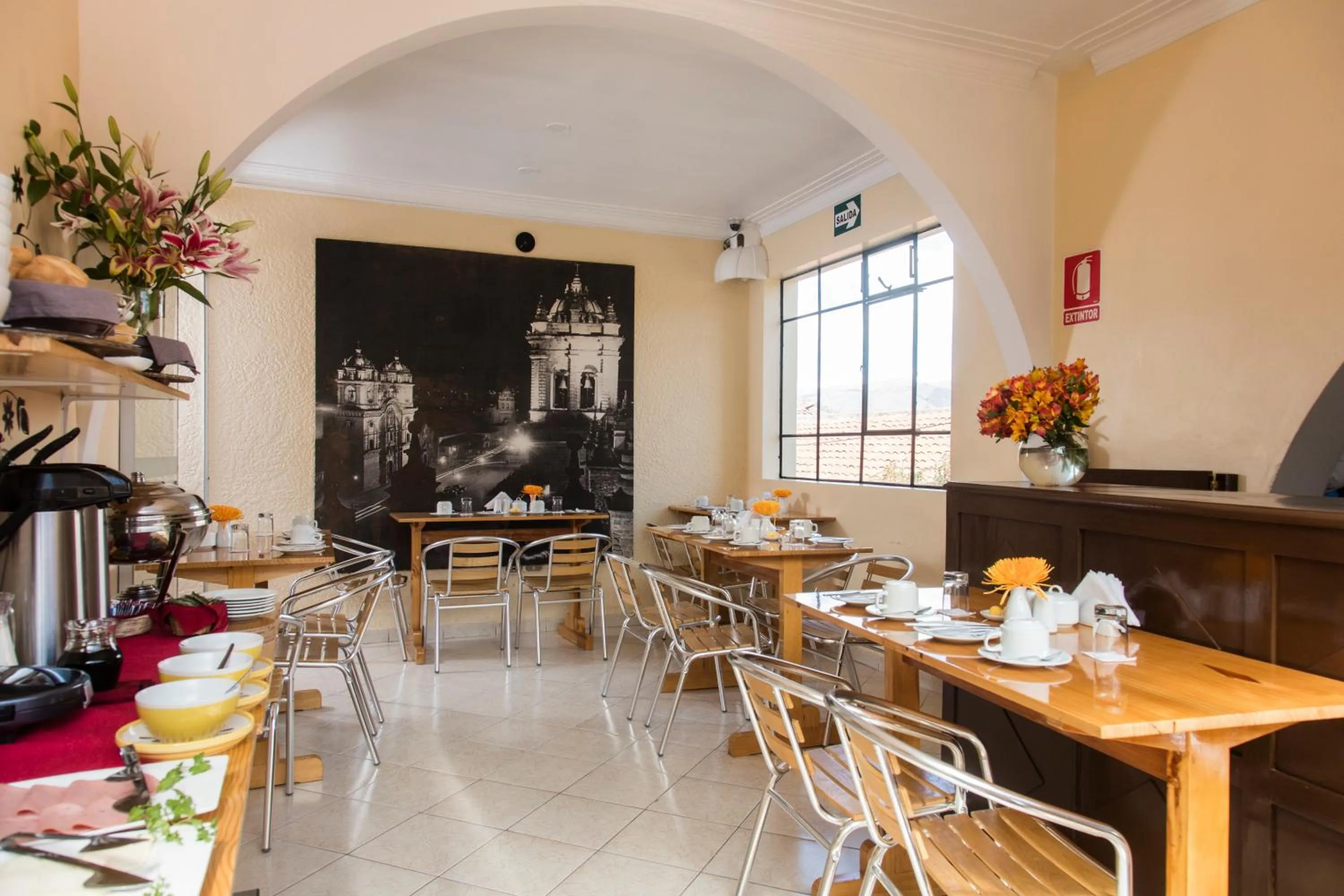 Breakfast in Hostal & Apartments El Triunfo