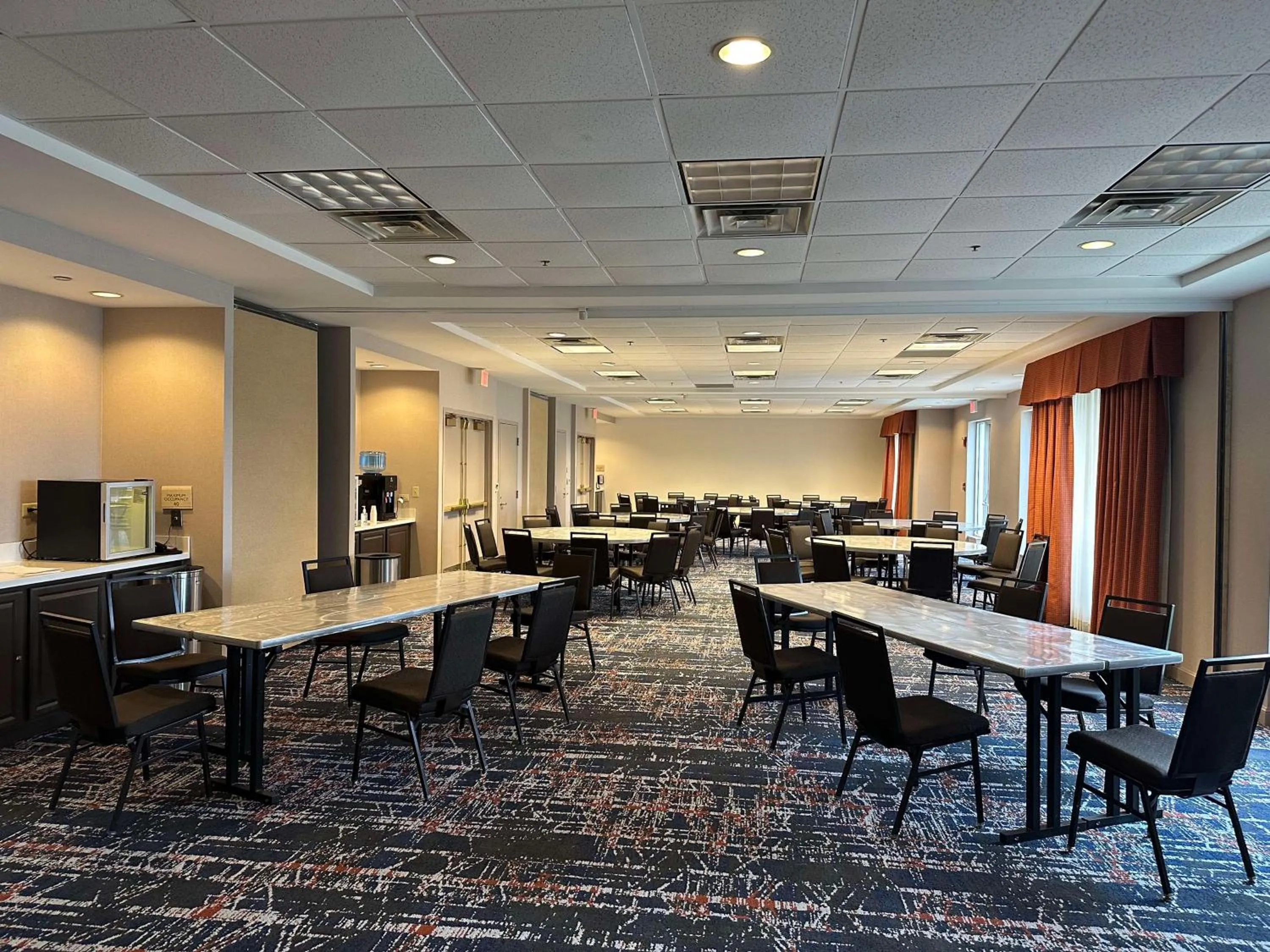 Meeting/conference room in Hilton Garden Inn Oakbrook Terrace