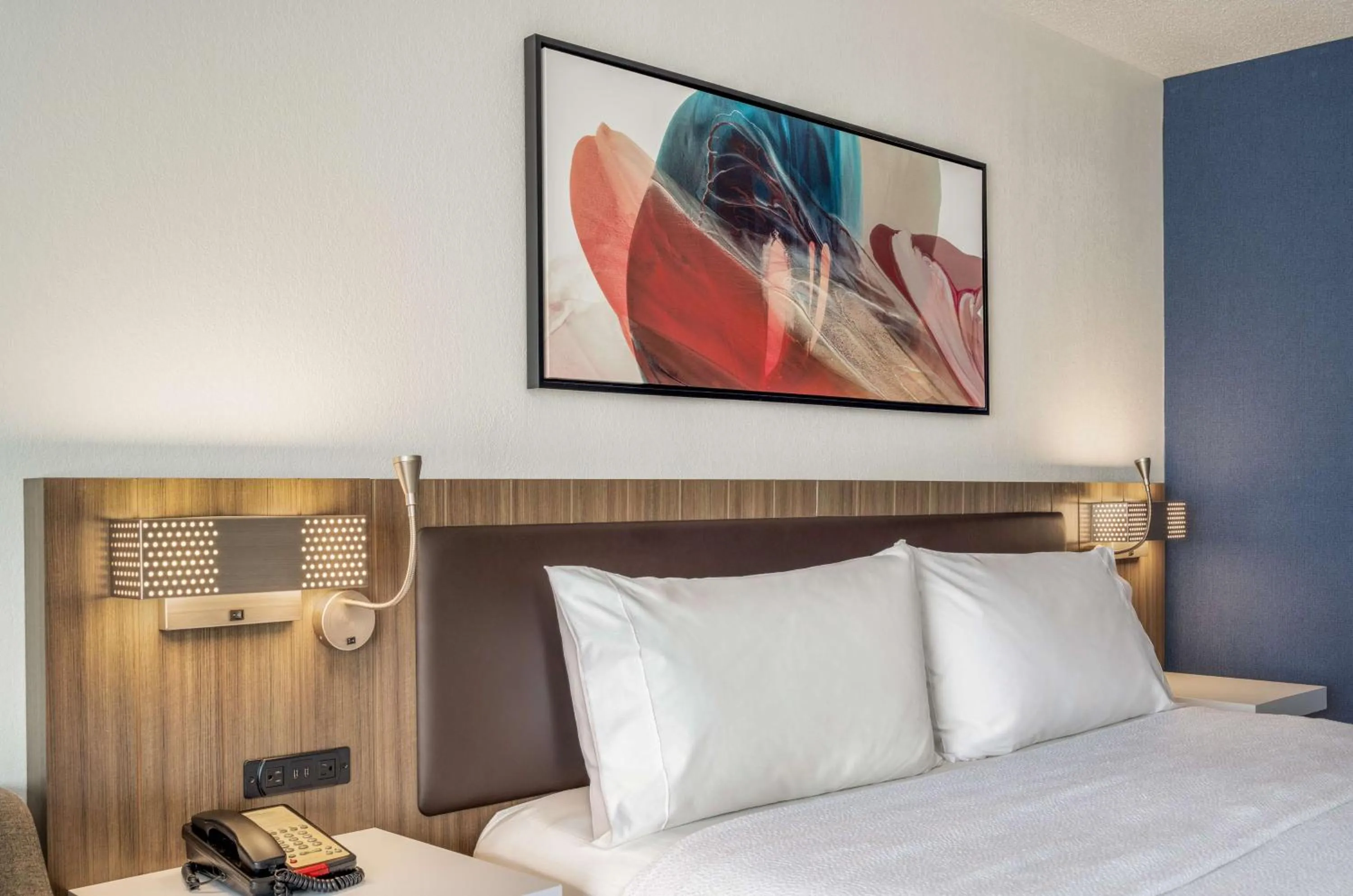 Bed in Hilton Garden Inn Oakbrook Terrace