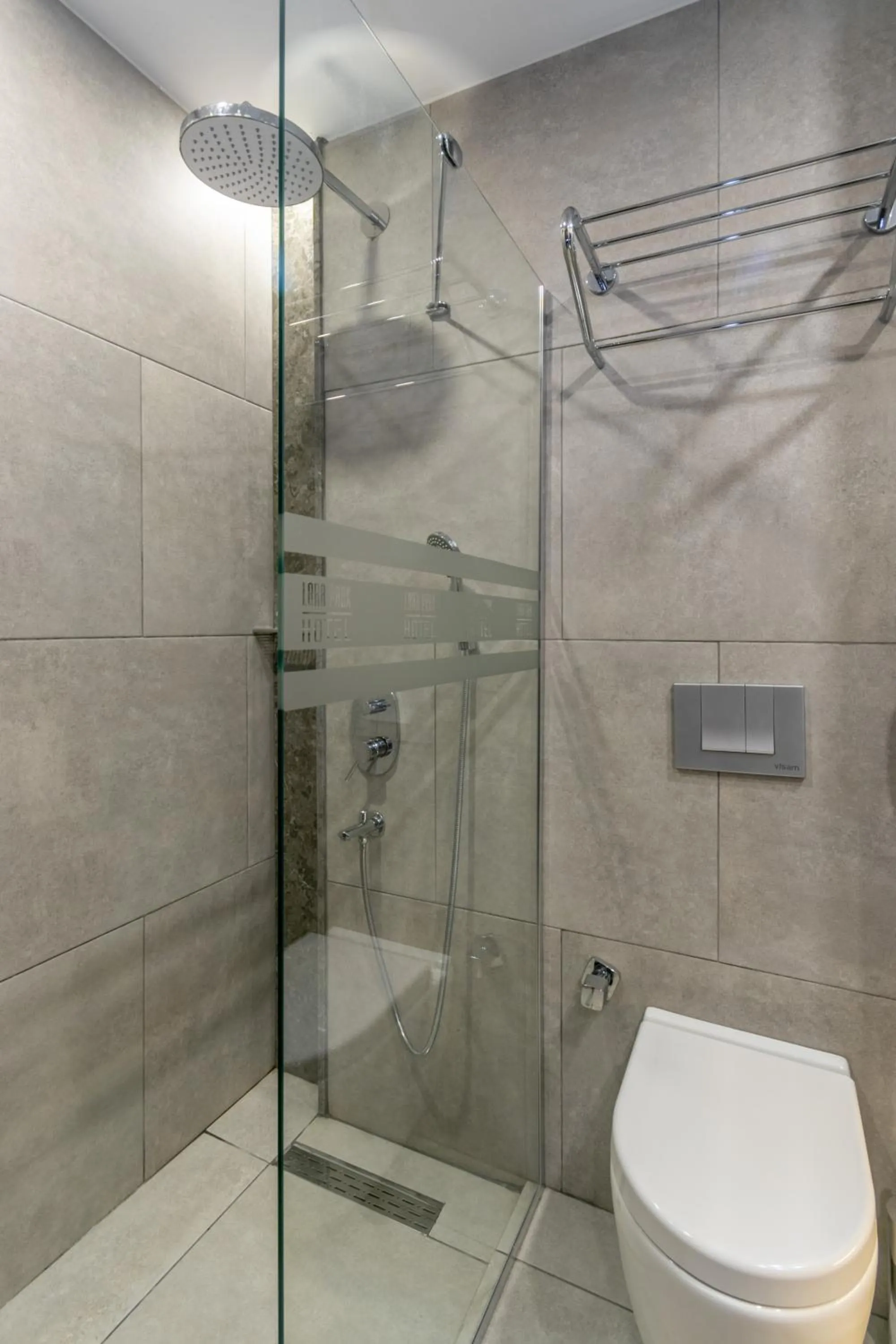 Bathroom in Lara Park Hotel