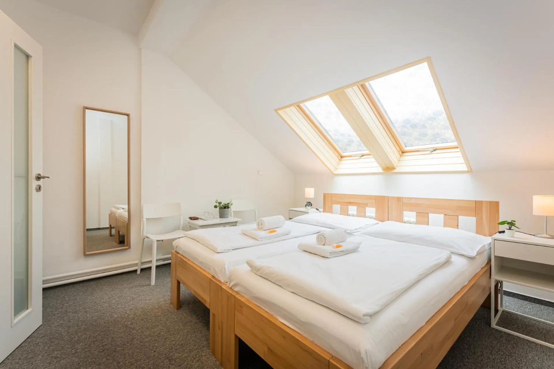 Bed in Self-service Hotel Ostaš Praha