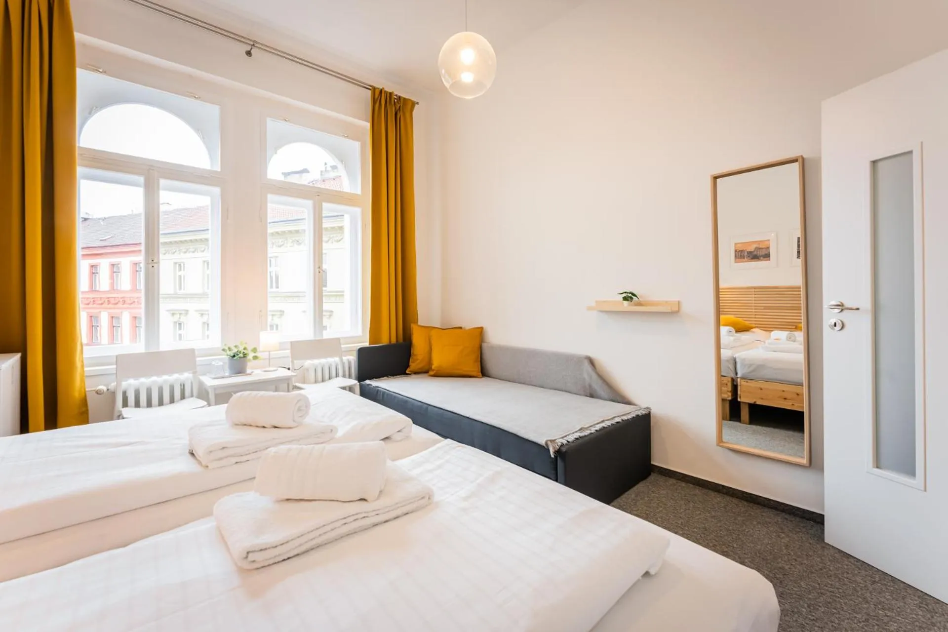 Bed in Self-service Hotel Ostaš Praha