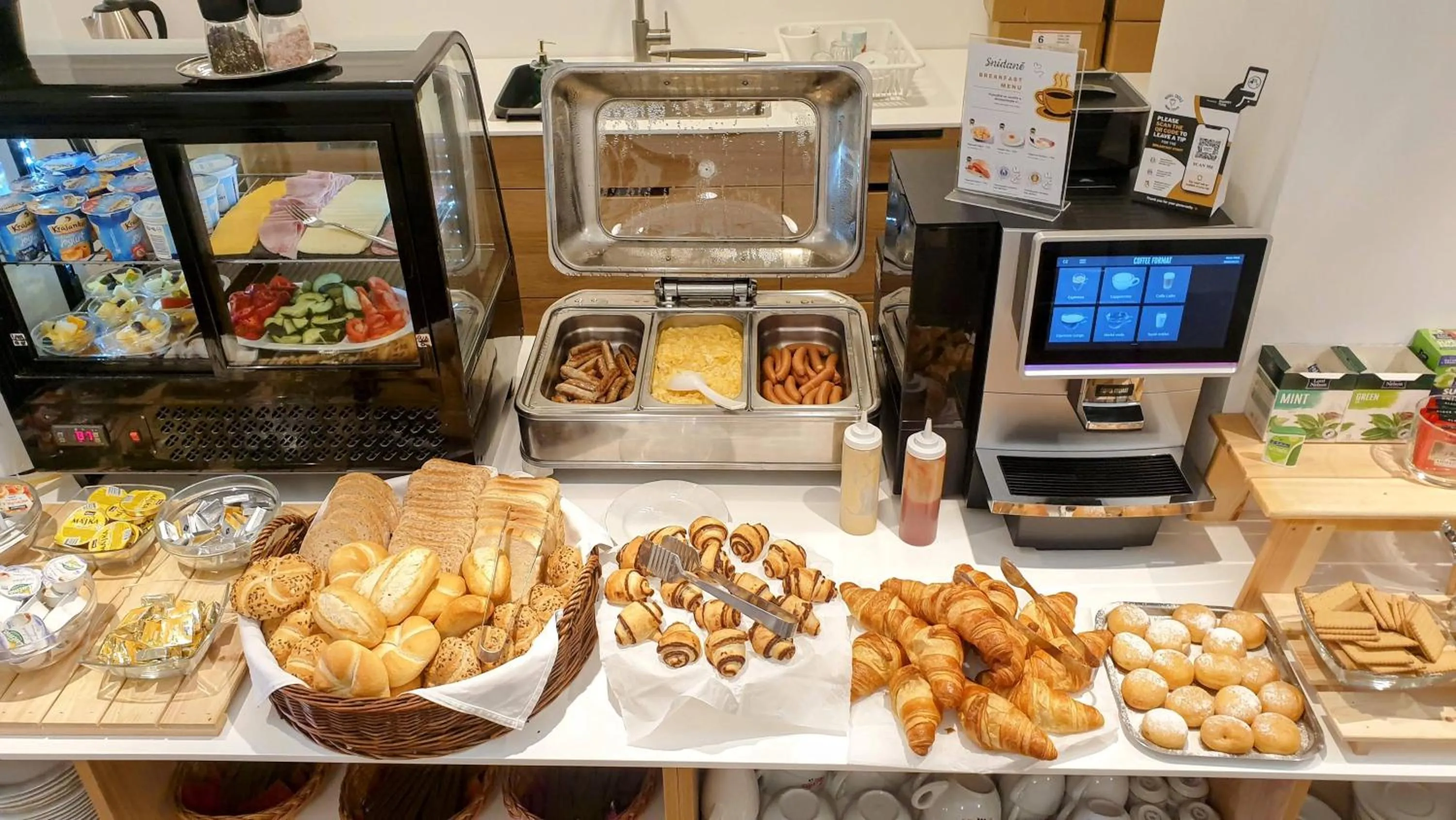 Food in Self-service Hotel Ostaš Praha