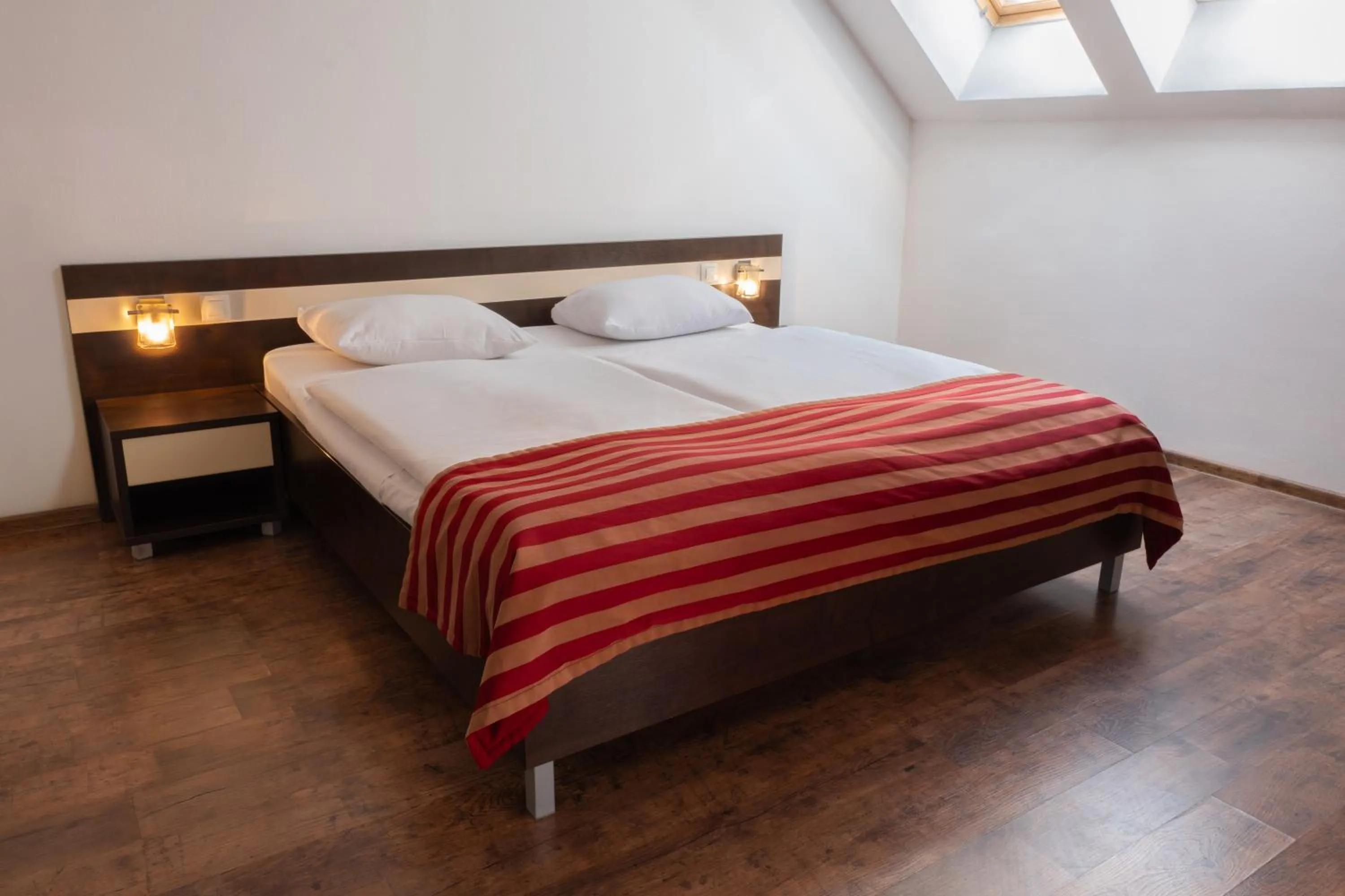 Bedroom, Bed in Hotel Bešeňová