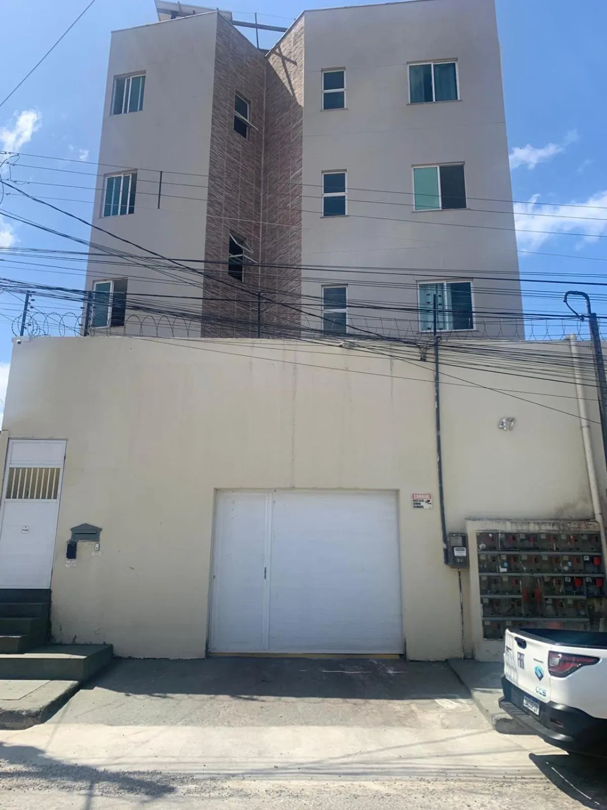 Property building in Fortal Flat